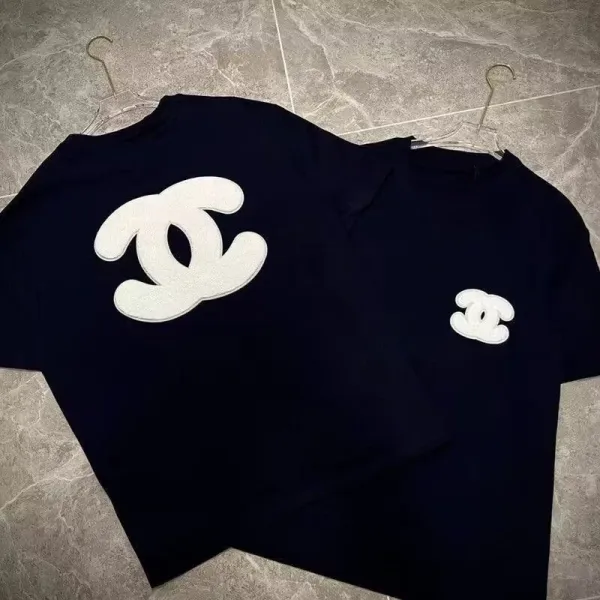 Chanel CC Logo Patch T-Shirt Black - 1