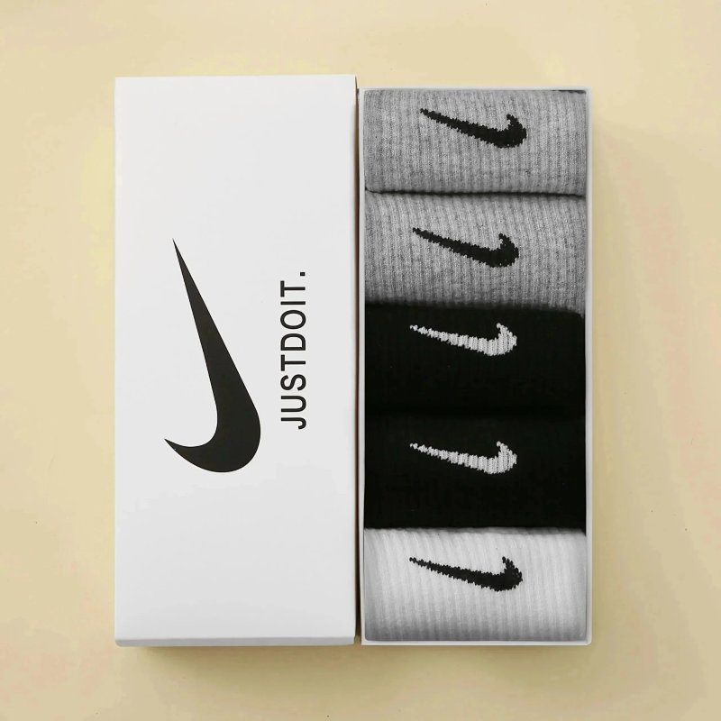 Nike Socks 5 Pack