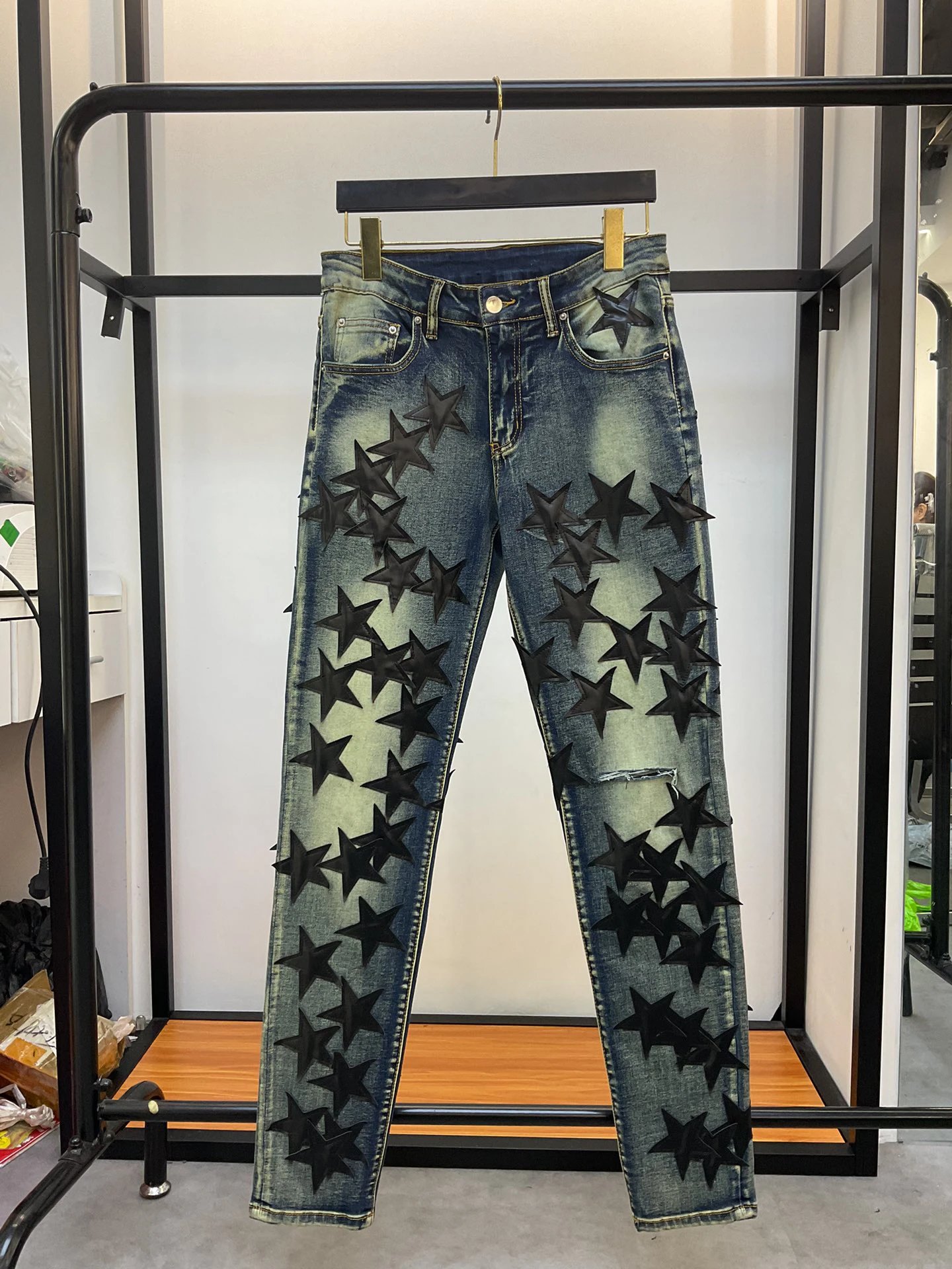 AMIRI Star Patch Slim Fit Denim Pants