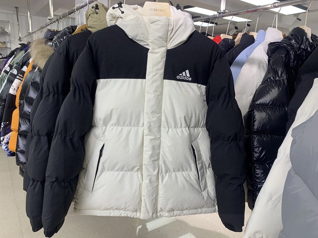 ADIDAS Men’s Colorblock Winter Puffer Jacket Warm Coat