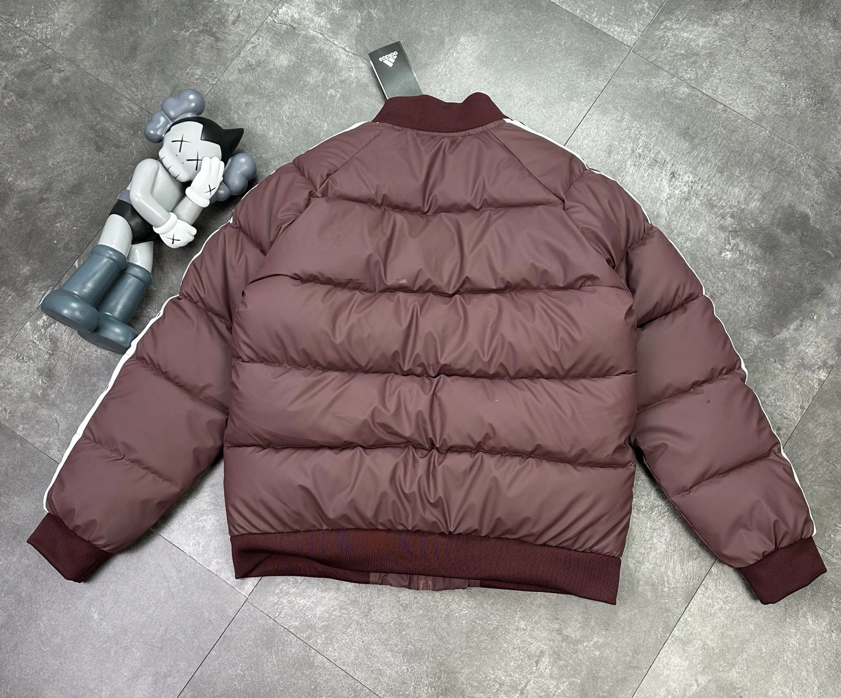 Adidas Men’s Burgundy Puffer Jacket 3-Stripes Winter Coat