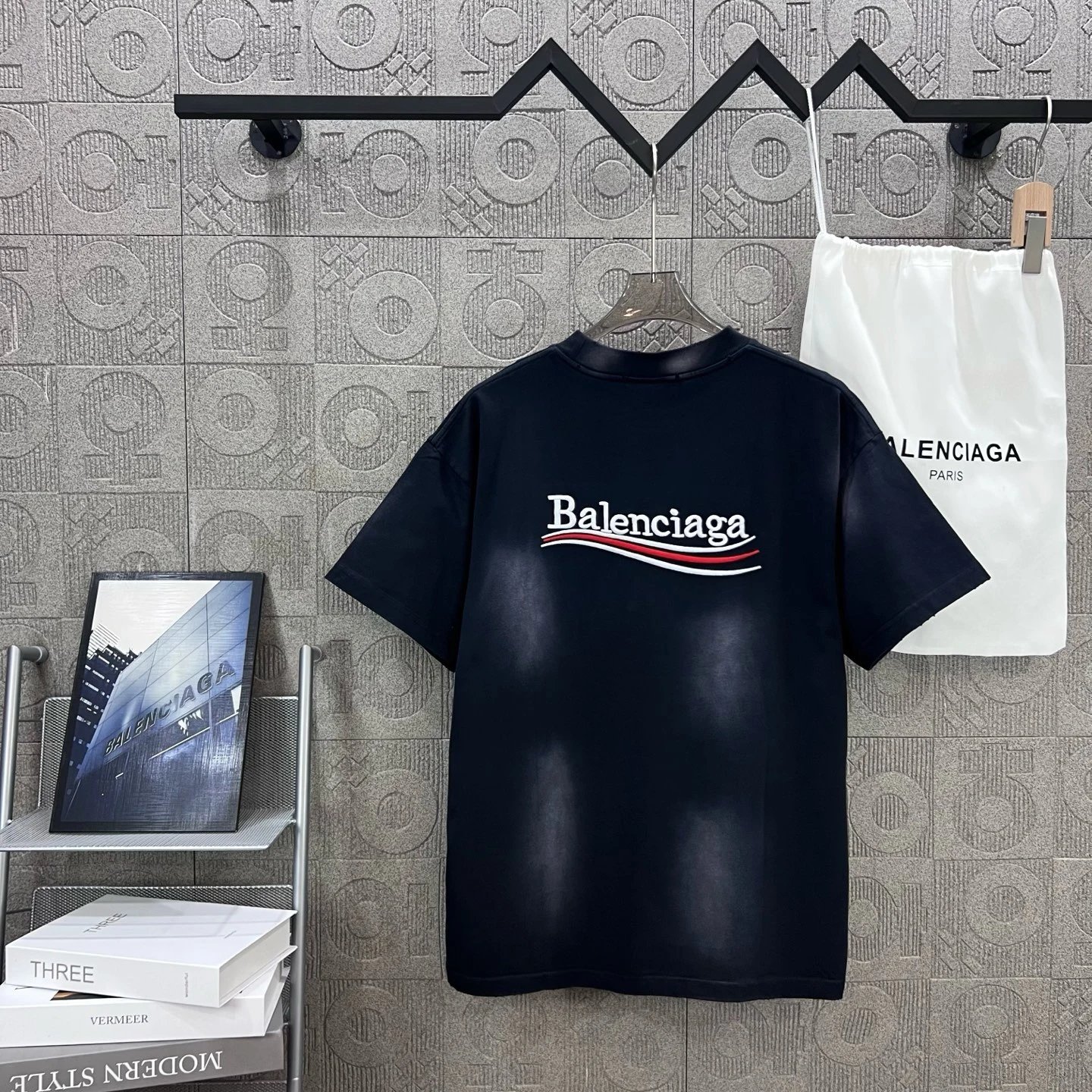 Balenciaga Oversized Cotton Logo T-Shirt Unisex