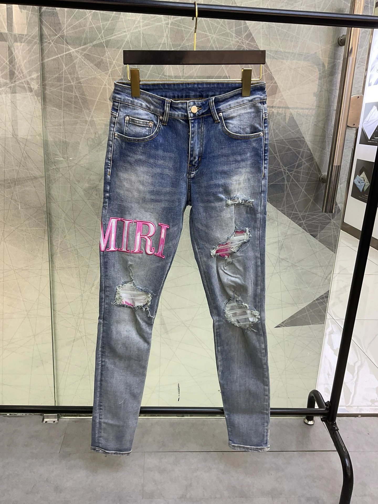 AMIRI Blue Ripped Skinny Jeans Men Pink Logo Denim