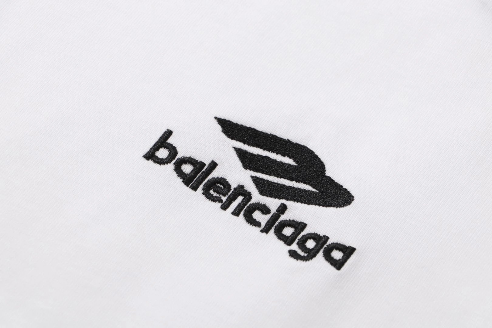 Balenciaga White Oversized Logo Cotton T-Shirt Unisex