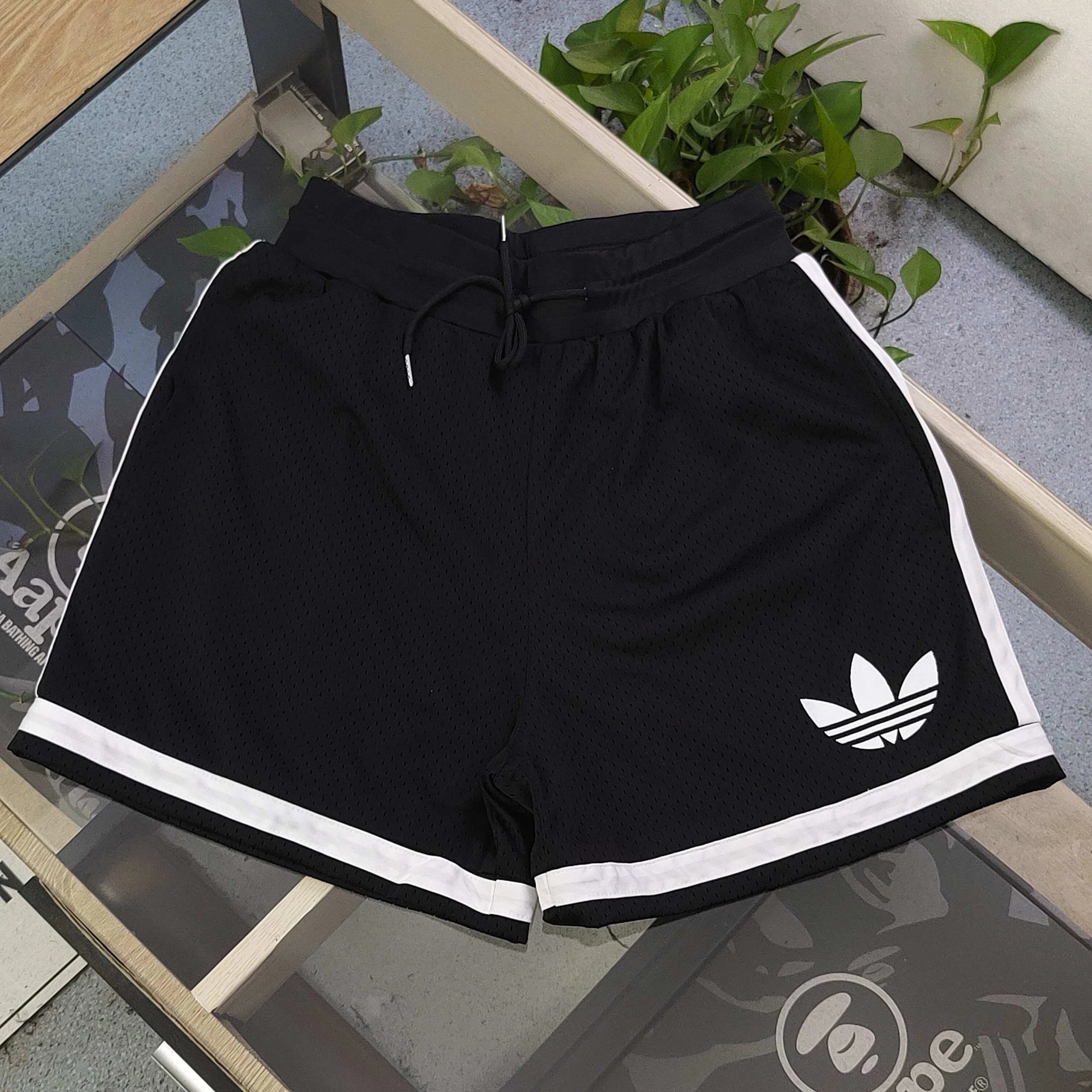 ADIDAS Men's White Green Mesh Sports Shorts