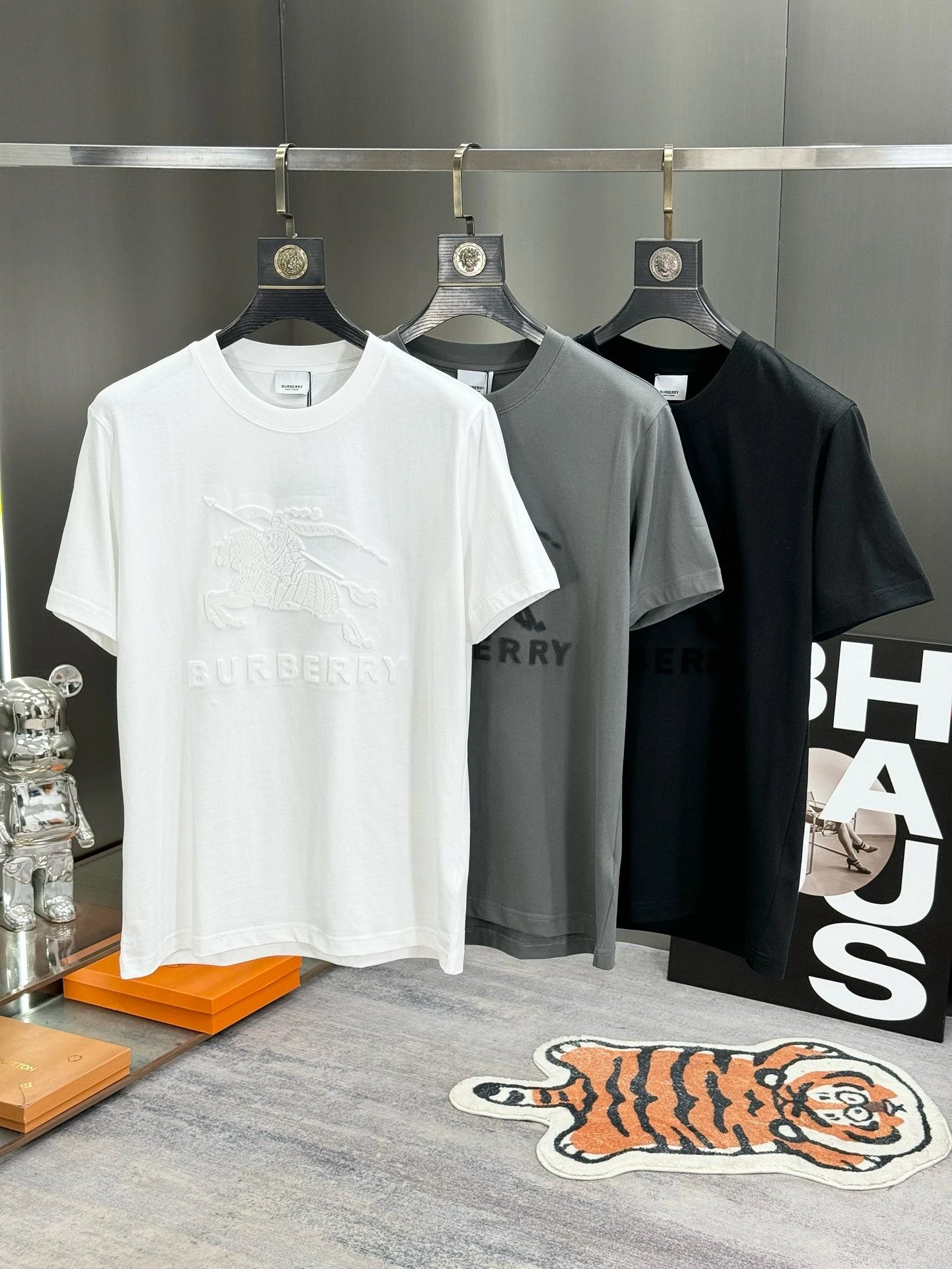 Burberry Men White Cotton Embossed Logo Luxury T-Shirt