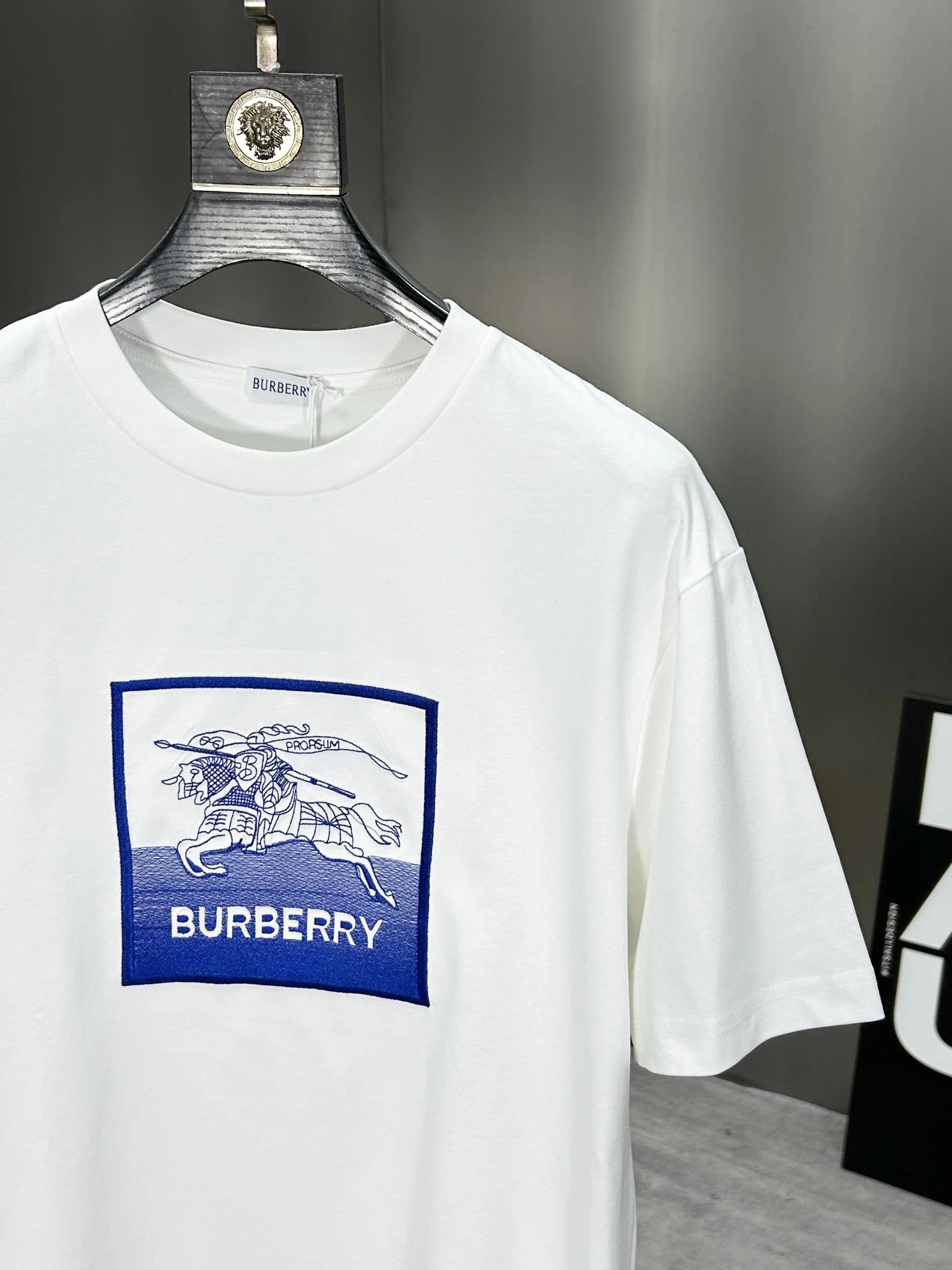 Burberry White Cotton Knight Logo Men T-Shirt