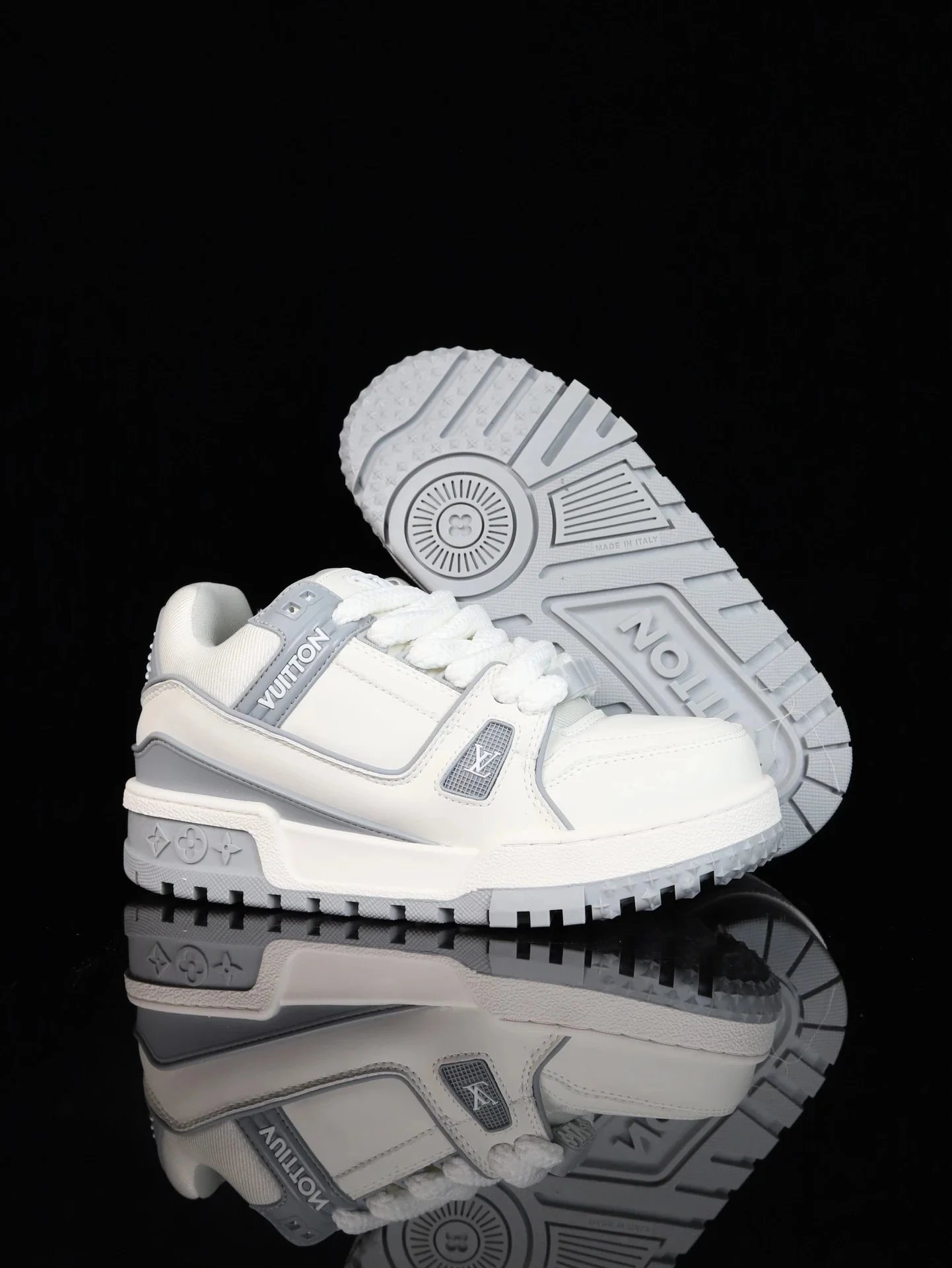Louis Jigglypuff Grey White