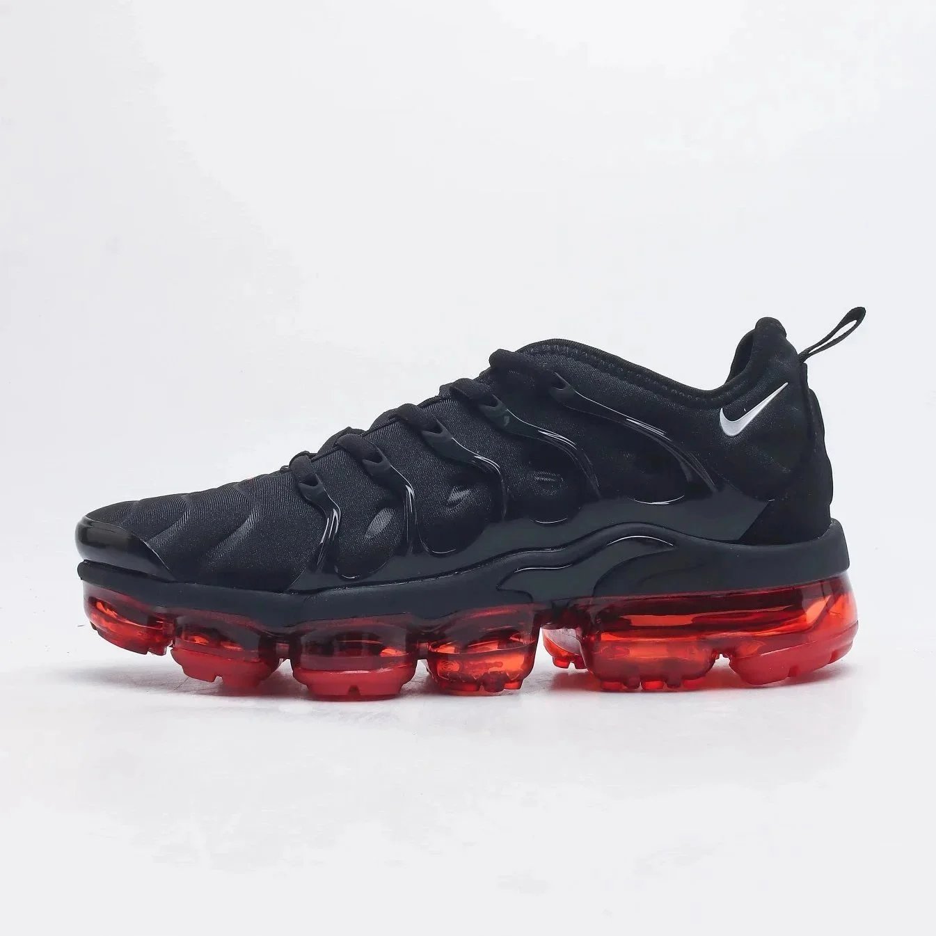 TNS black and red bottom