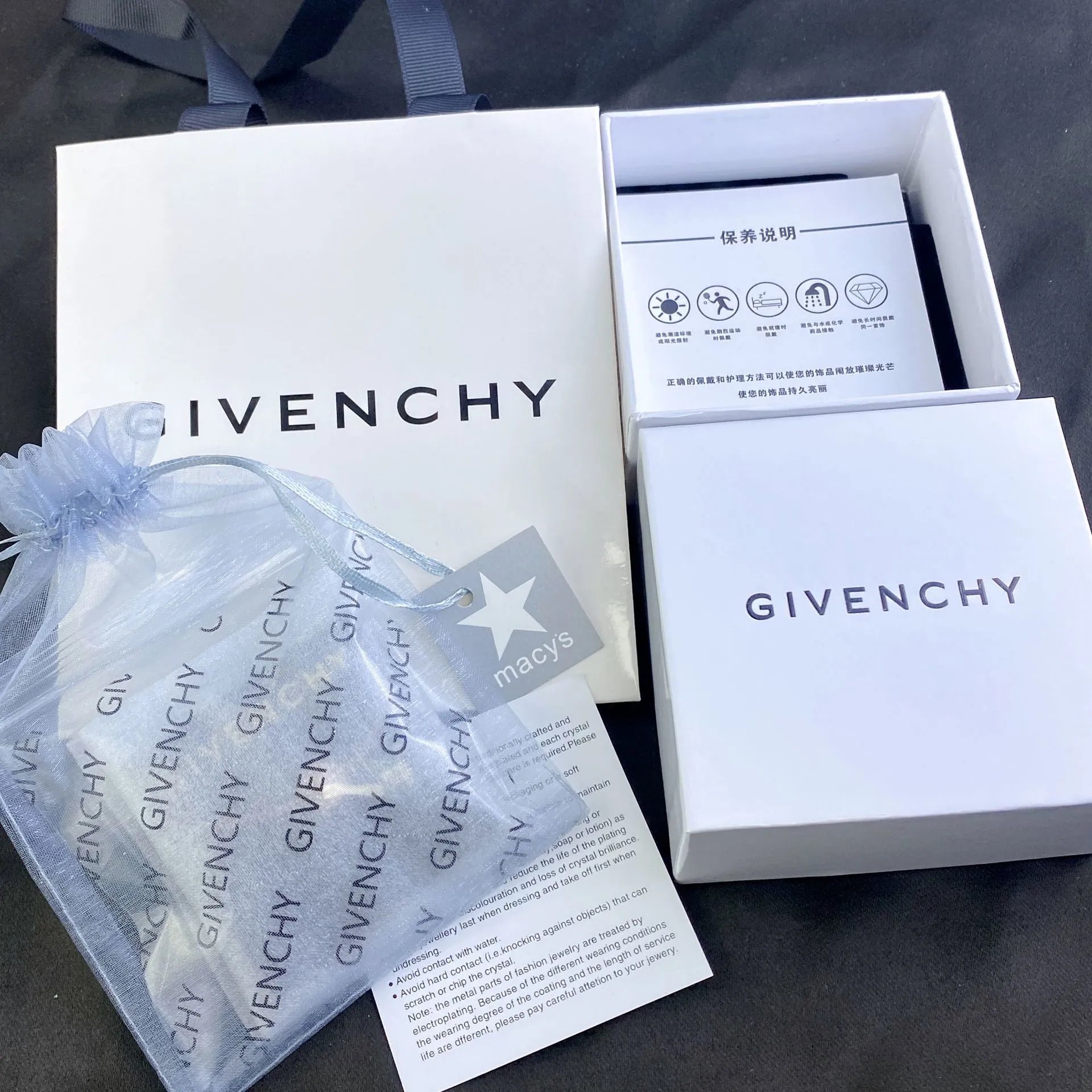 Packaging white