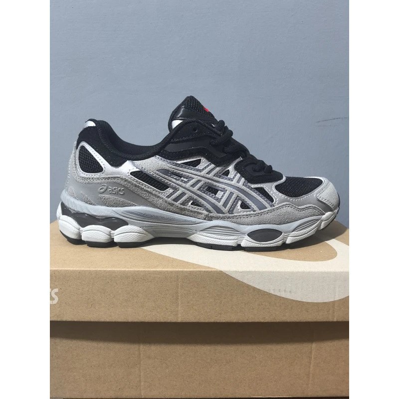 gray-black