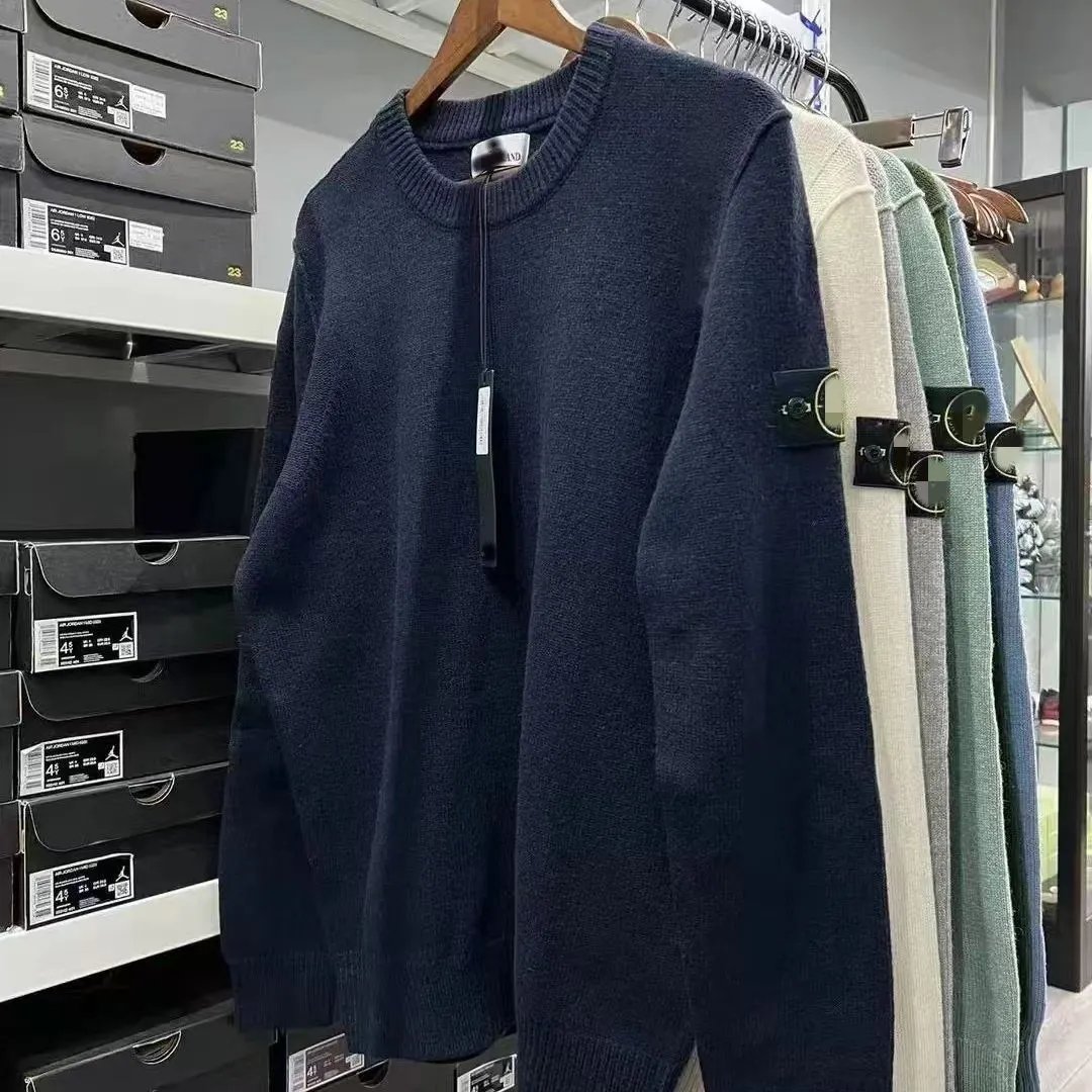 Stone sweater navy blue