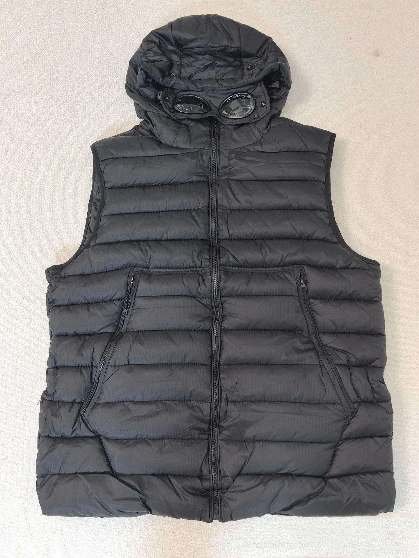 C.P. Company - rep CP Company