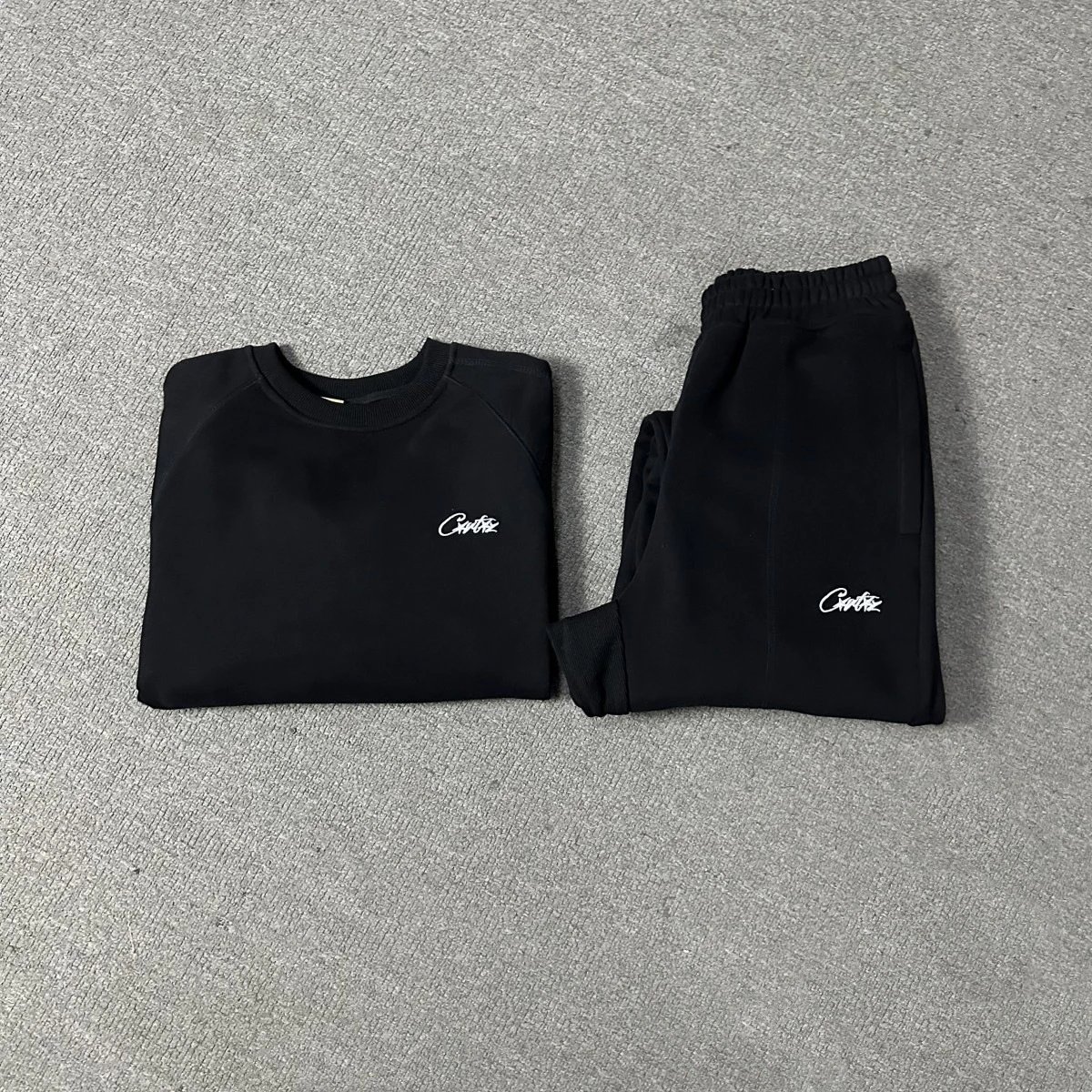 Black Set