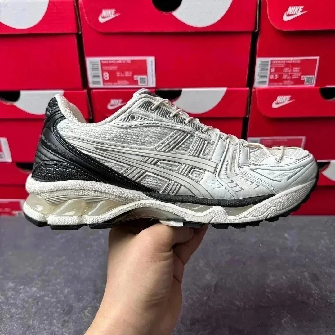 1201A922-100 白黑 UNAFFECTED