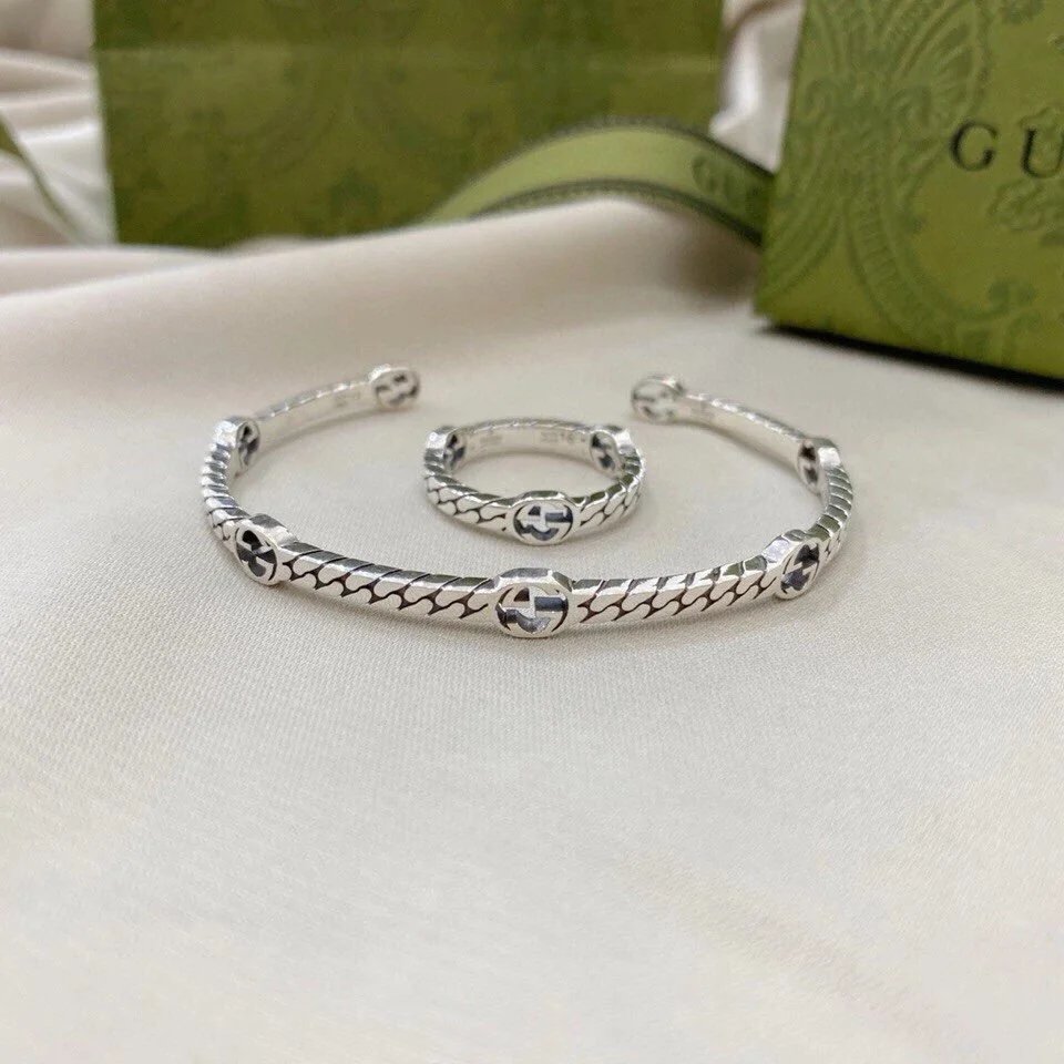 Gucci Sterling Silver Interlocking G Cable Cuff Bracelet and Ring Set