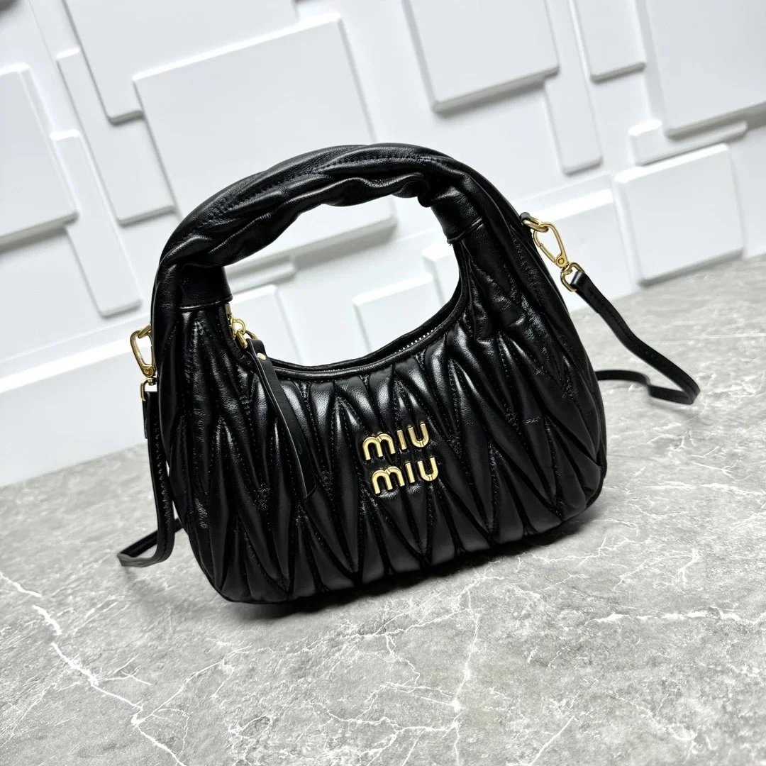 Women's Shoulder Bag photo 2