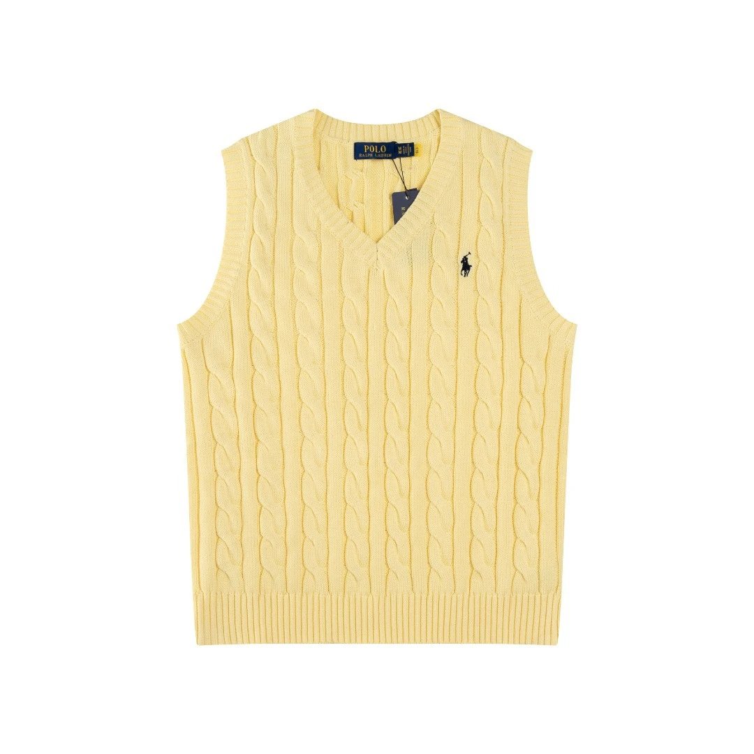 Cable-Knit V-Neck Vest Academ Style Buttercream - Gallery Image 3 - Detailed View