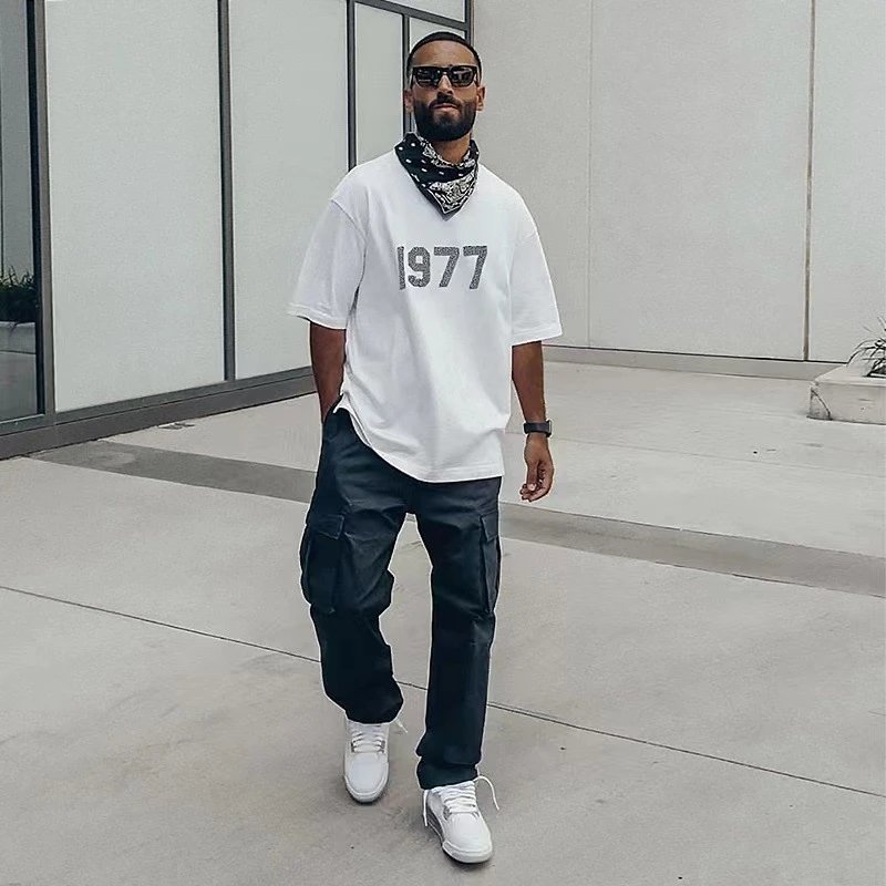 Cracked Print High Street T-Shirt in Charcoal - Gallery Image 13 - Detailed View