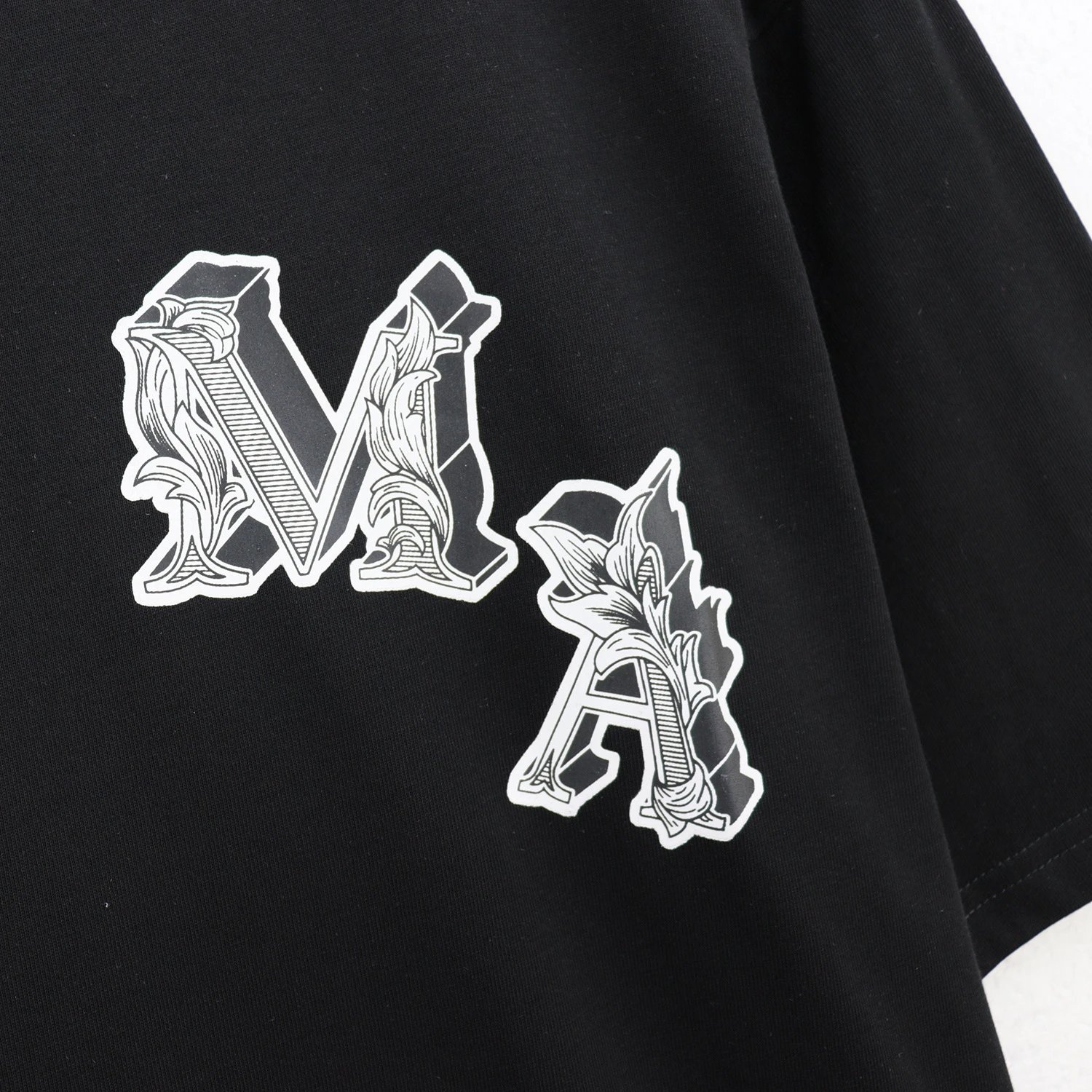 Amiri Statue Print Tee Multi - Gallery Image 8 - Detailed View