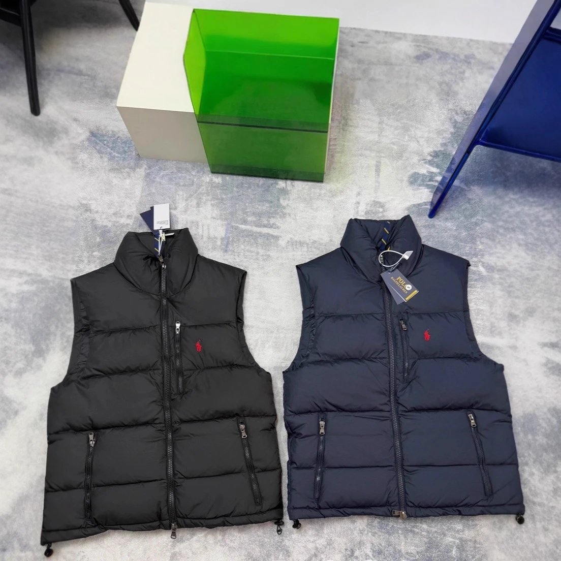Ralph Lauren Down Vest Black - Gallery Image 2 - Detailed View