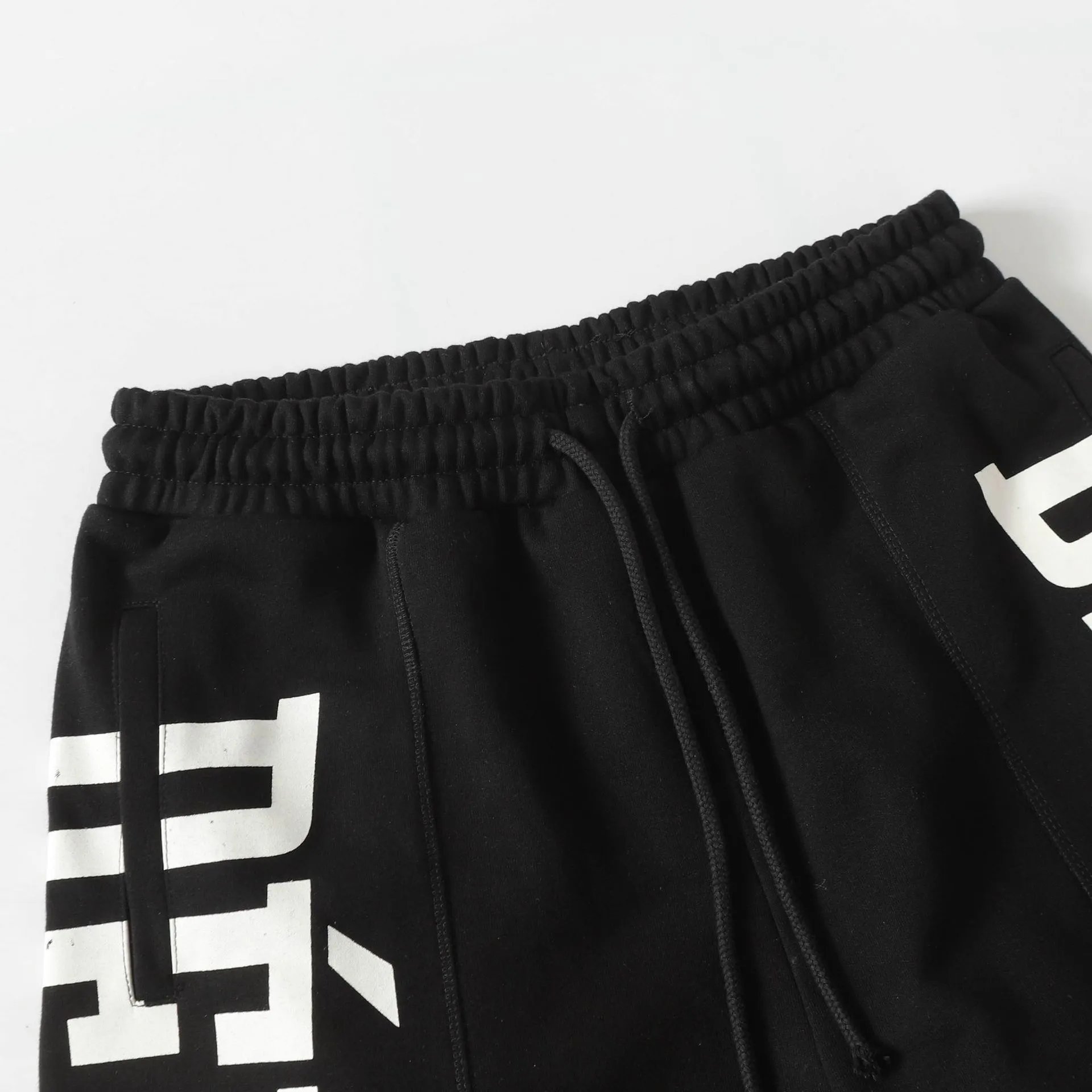 Gallery Dept Shorts Multi-Color - Gallery Image 8 - Detailed View