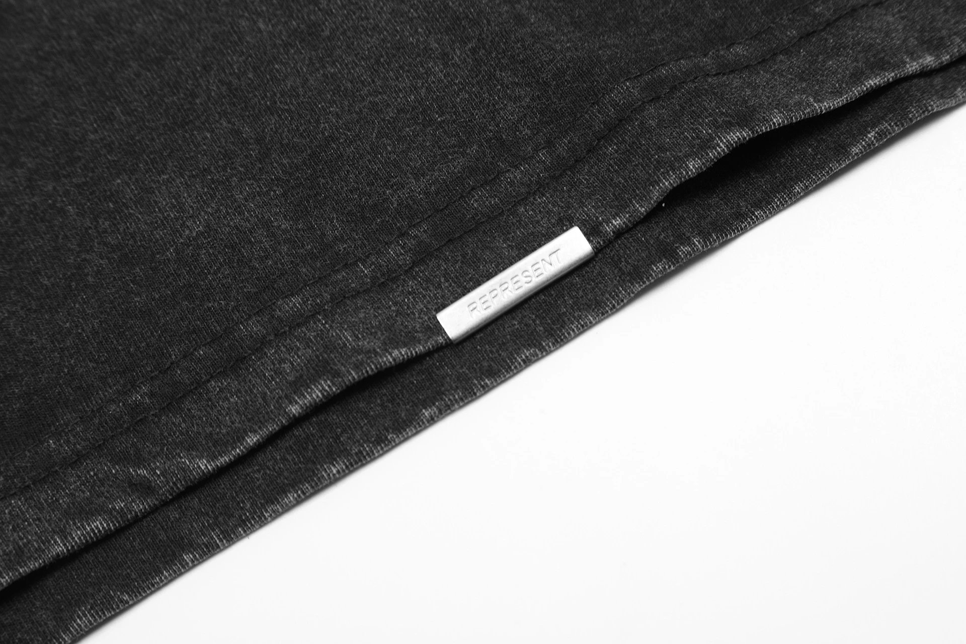 REPRESENT Romantic Lips Graphic Tee Black - Gallery Image 9 - Detailed View