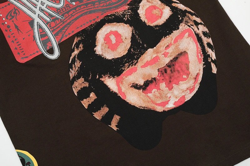 Graffiti Graphic Cotton T-Shirt Espresso Brown - Gallery Image 8 - Detailed View