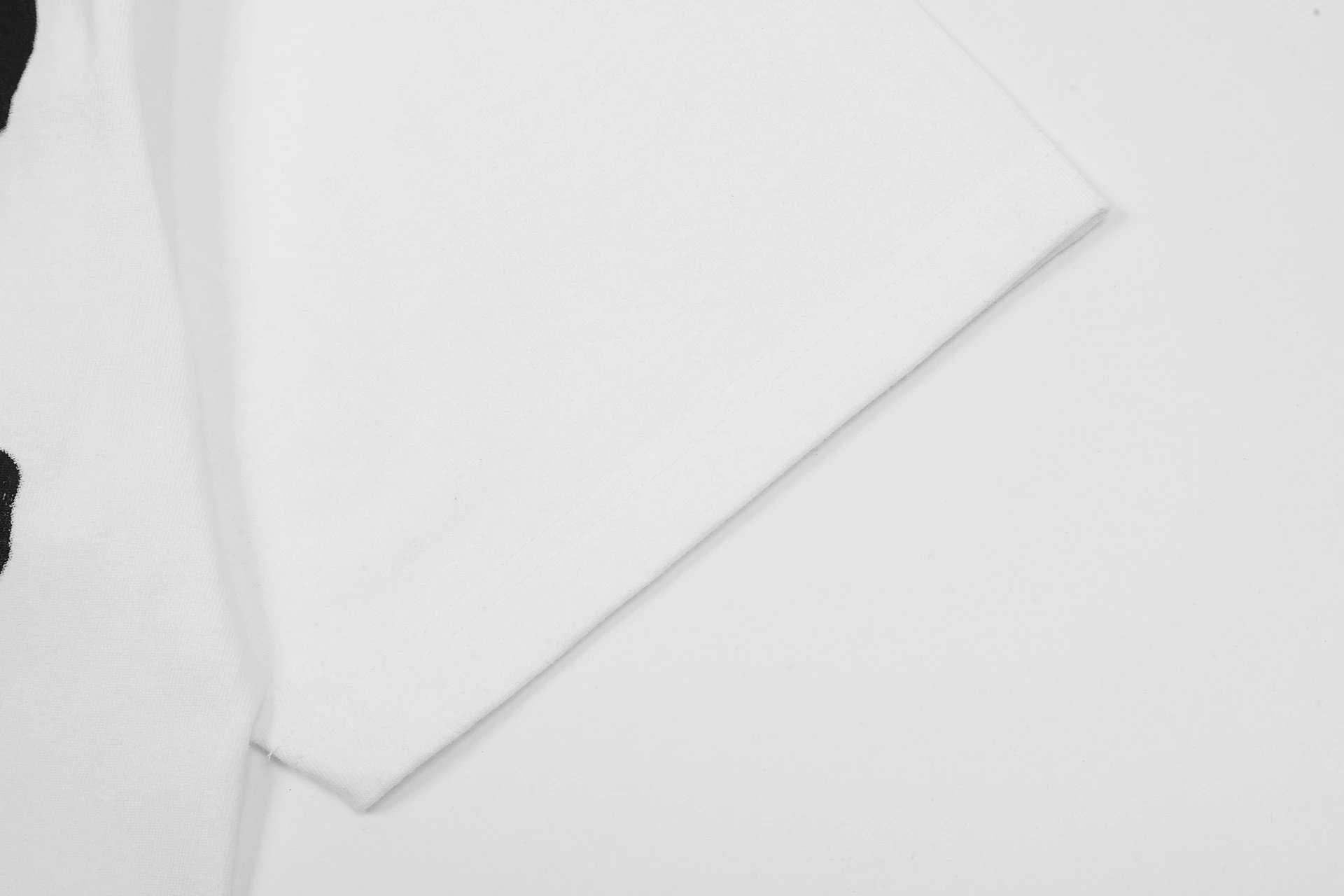 Streetwear Graphic Cotton Tee Ivory Yellow - Gallery Image 8 - Detailed View