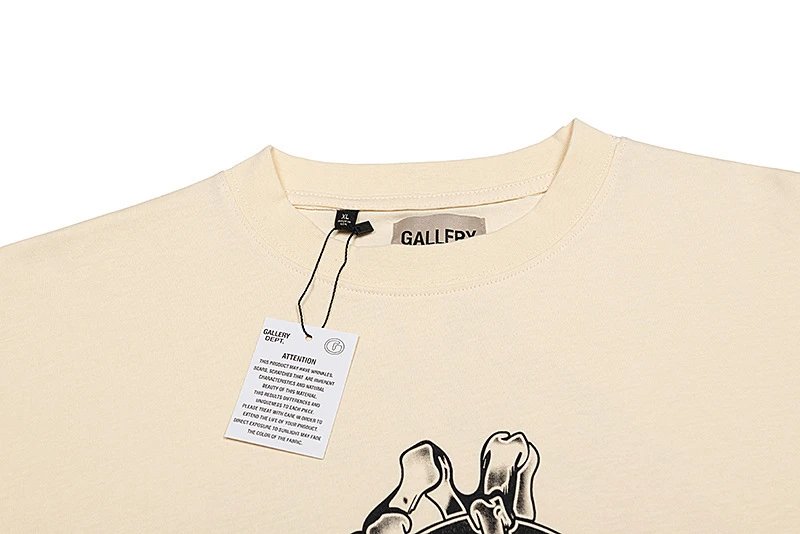 Gallery Dept Graphic Tee Black & Beige - Gallery Image 6 - Detailed View