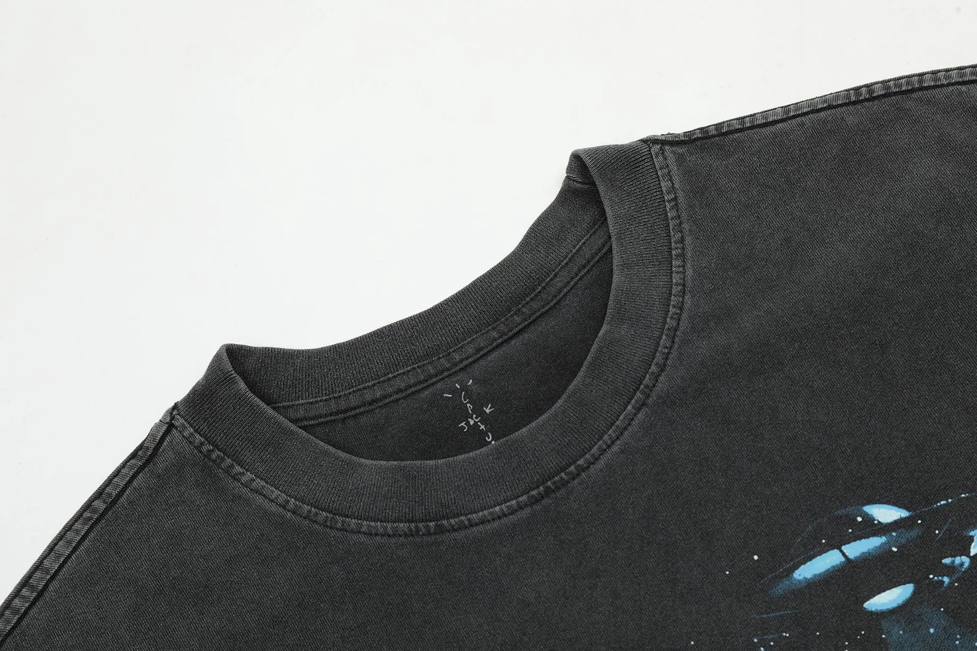 Streetwear Washed UFO Graphic Tee Charcoal - Gallery Image 4 - Detailed View