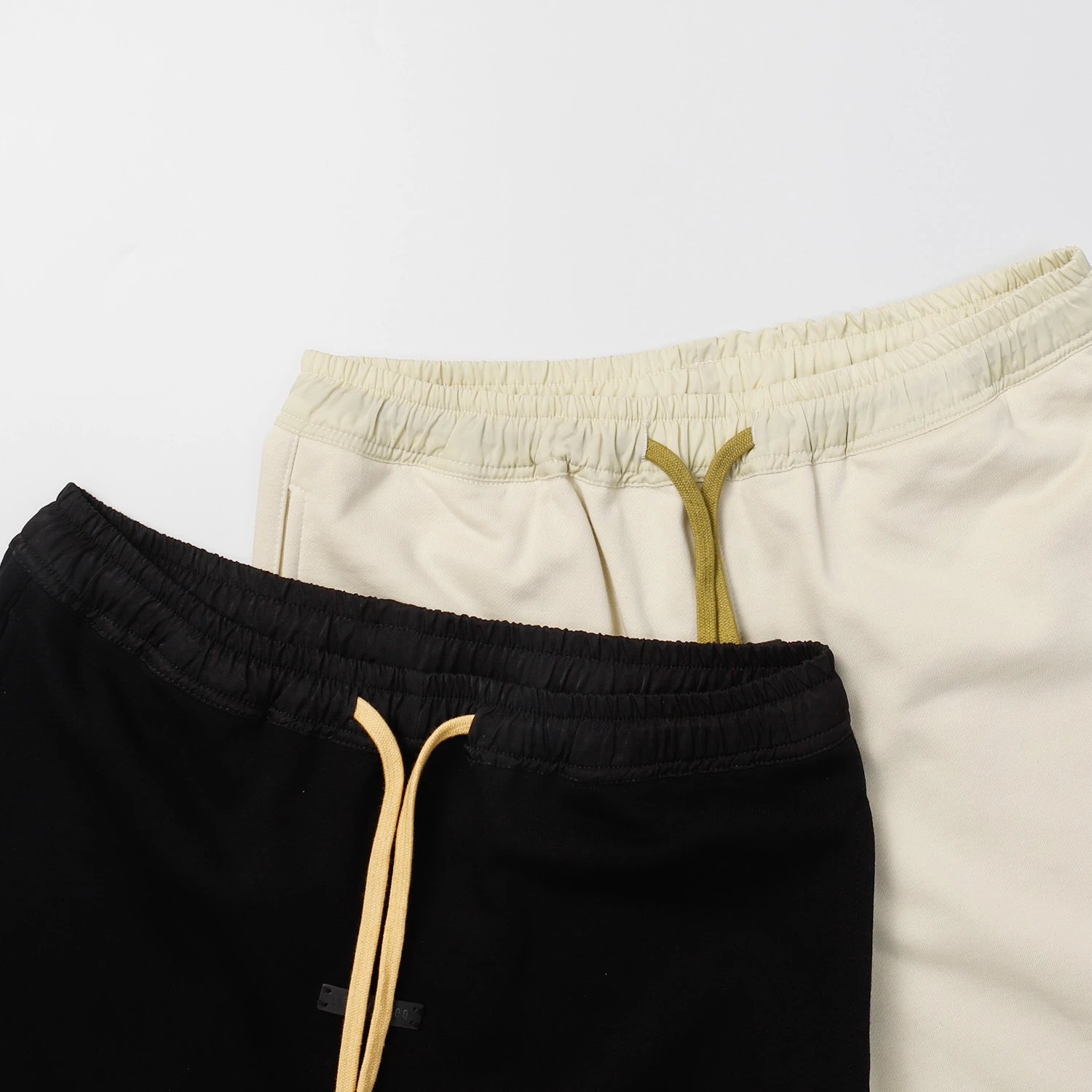 High-Street Casual Shorts, Onyx & Ecru - Gallery Image 6 - Detailed View