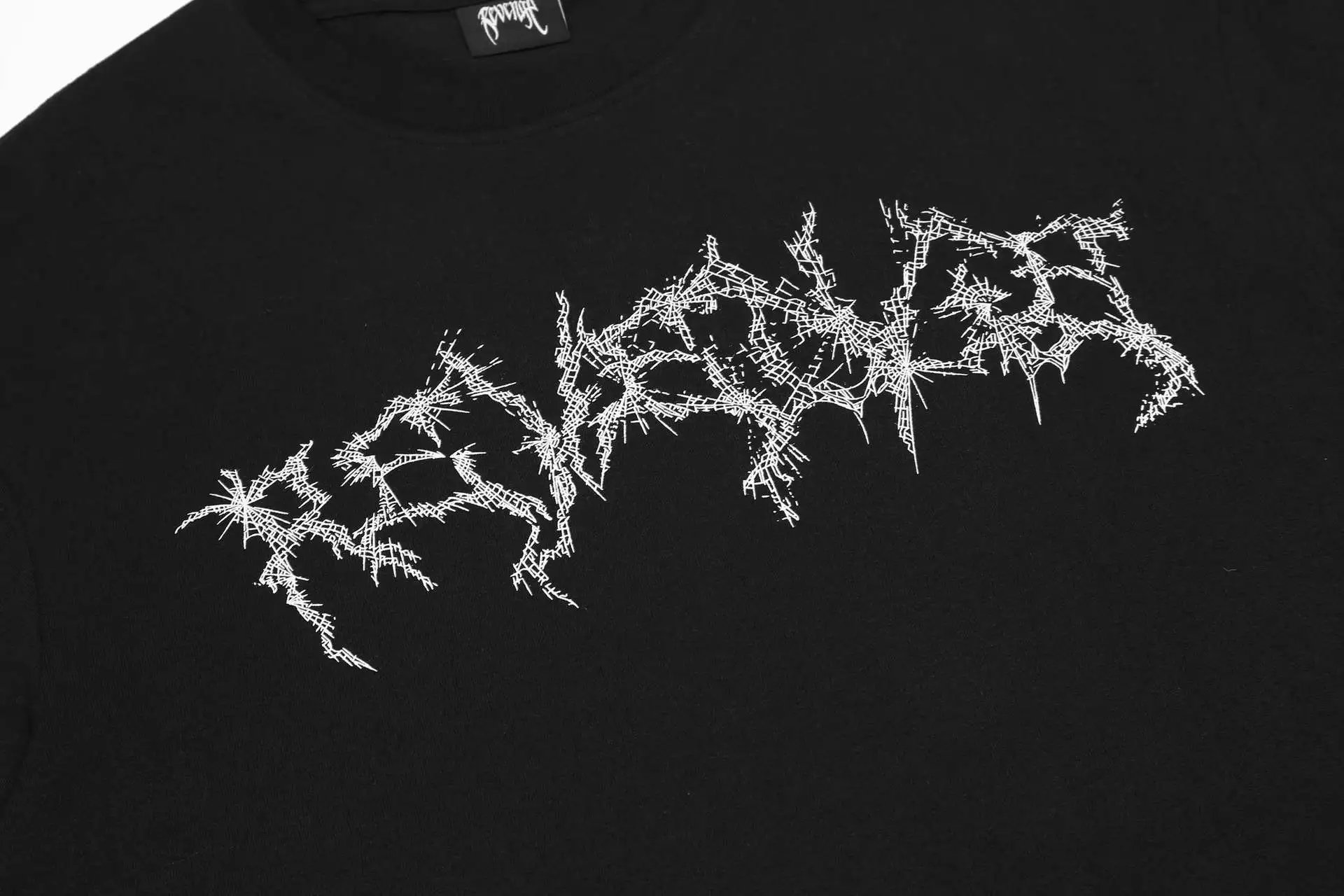 High Street Skull Print Tee Beige - Gallery Image 7 - Detailed View