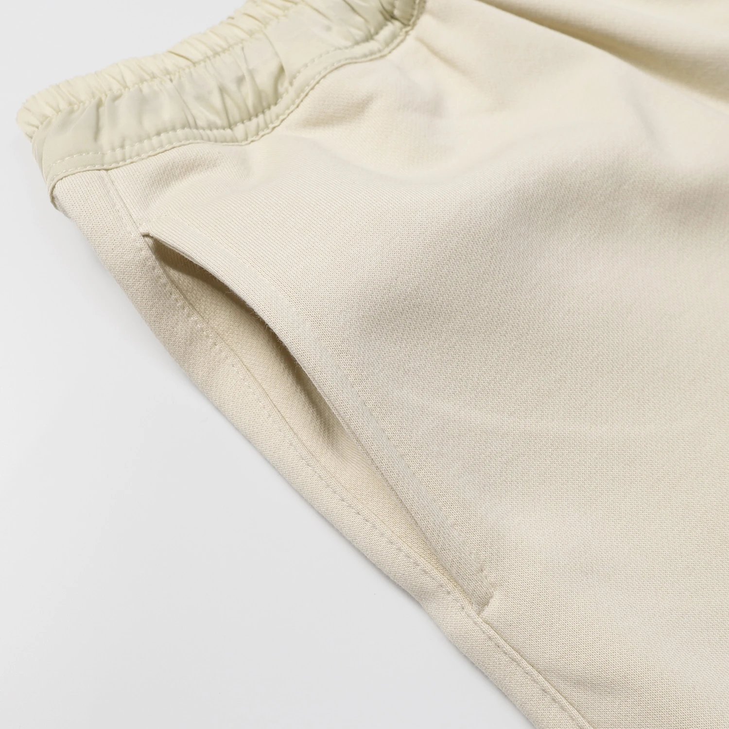 High-Street Casual Shorts, Onyx & Ecru - Gallery Image 12 - Detailed View