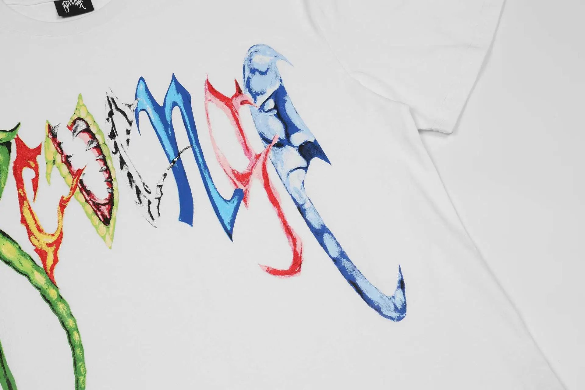 High Street Graphic Tee, Onyx - Gallery Image 8 - Detailed View