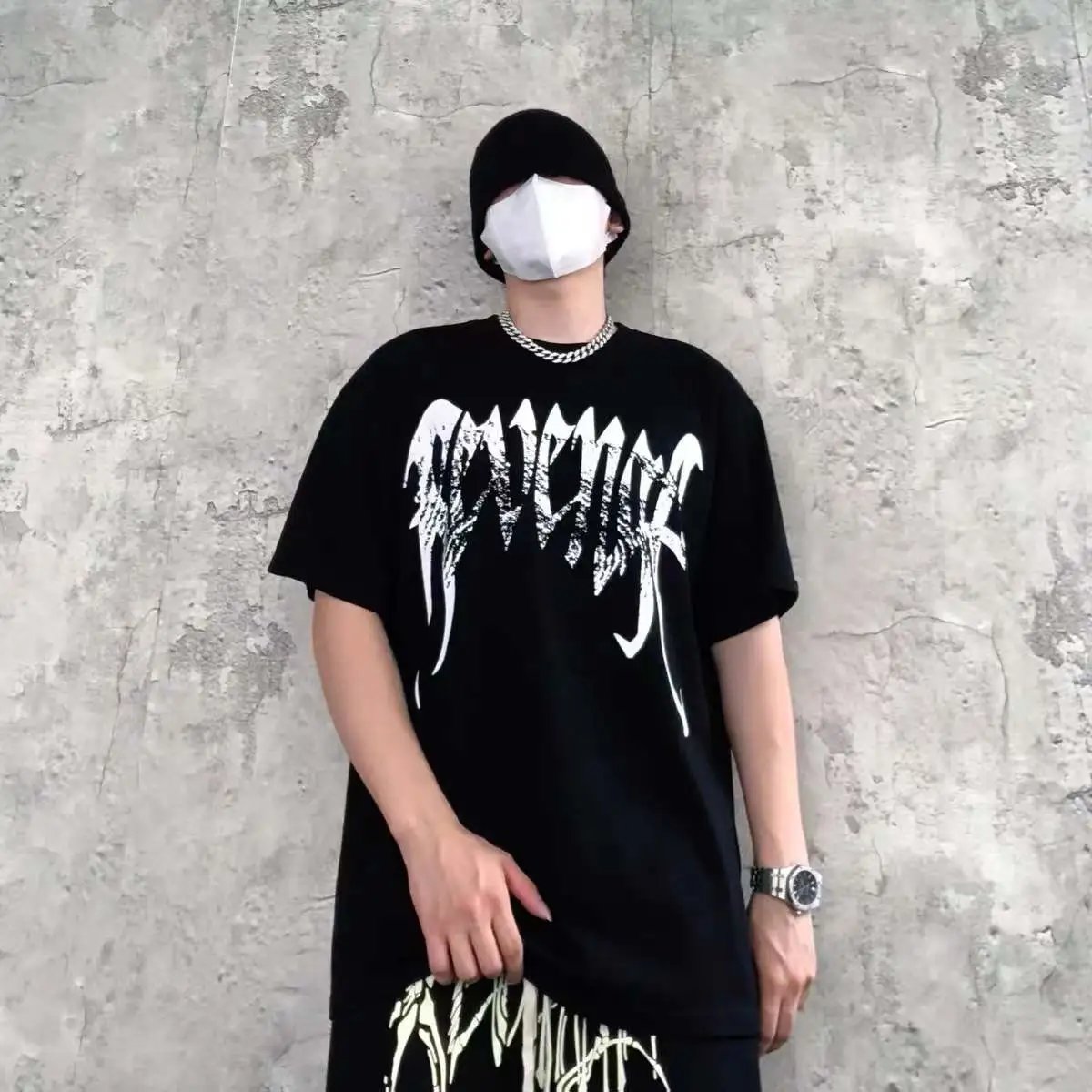 Graphic Tee Fingerprint Black - Gallery Image 13 - Detailed View