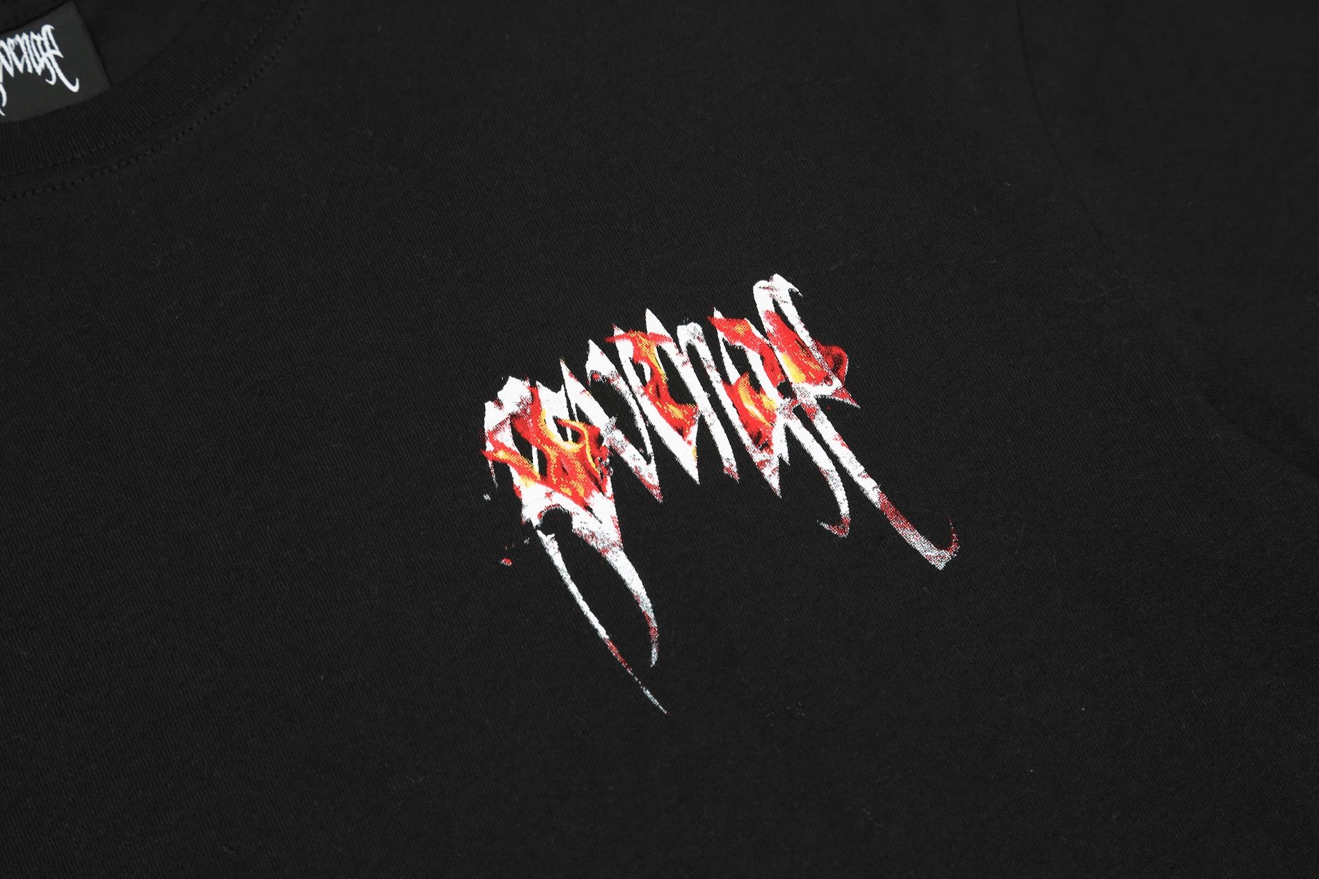 Streetwear Flame Letter Burning Tee Black - Gallery Image 5 - Detailed View