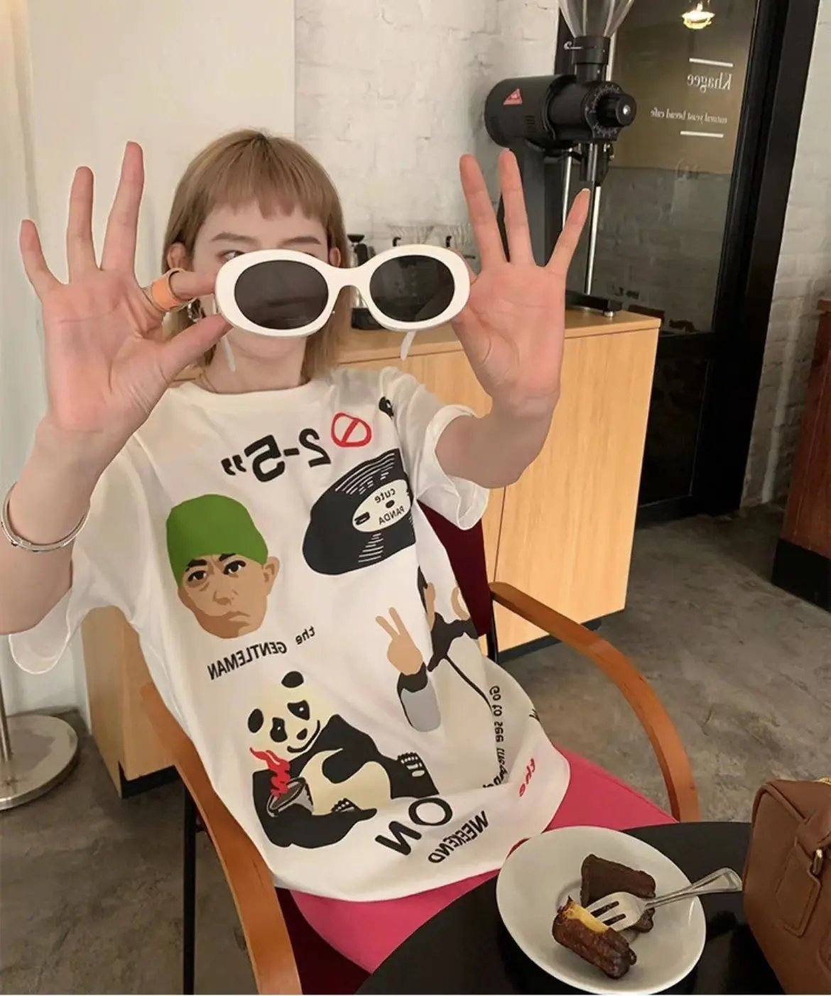 Streetwear Graphic Tee White - Gallery Image 4 - Detailed View