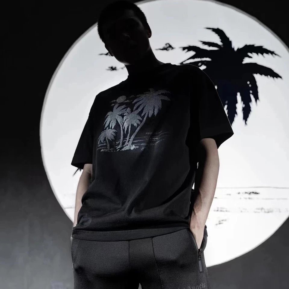 Streetwear Palm Tree Graphic Cotton Tee Black/White - Gallery Image 10 - Detailed View
