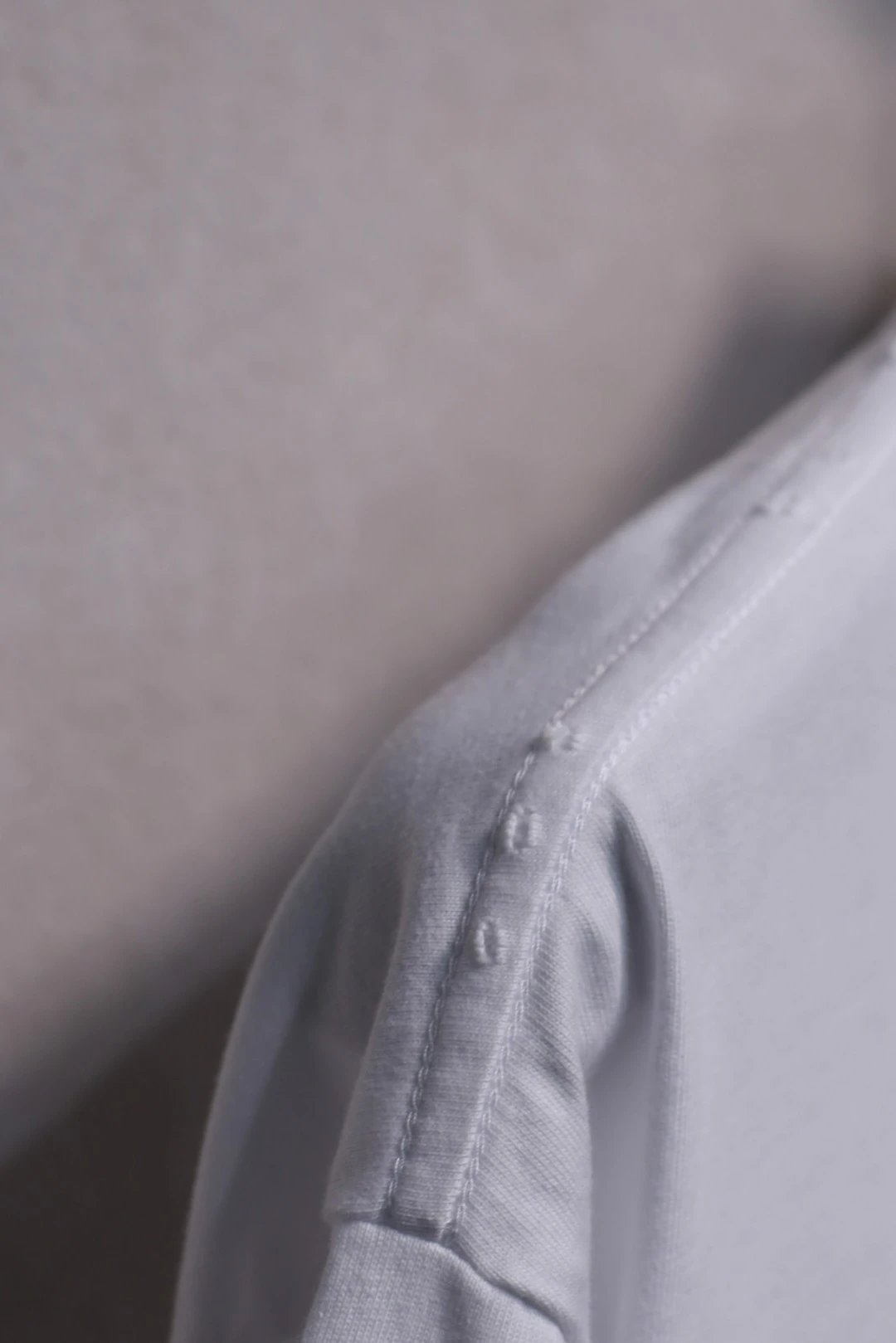 Men's Distressed Graphic Tee, Cola Wave - Onyx - Gallery Image 10 - Detailed View