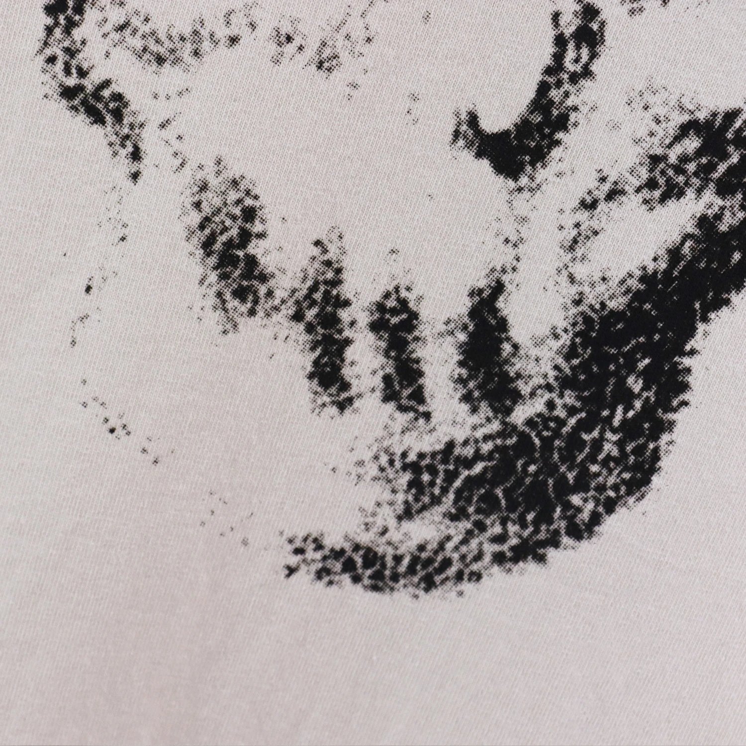 Skull Graphic Streetwear Cotton T-Shirt Ivory - Gallery Image 13 - Detailed View