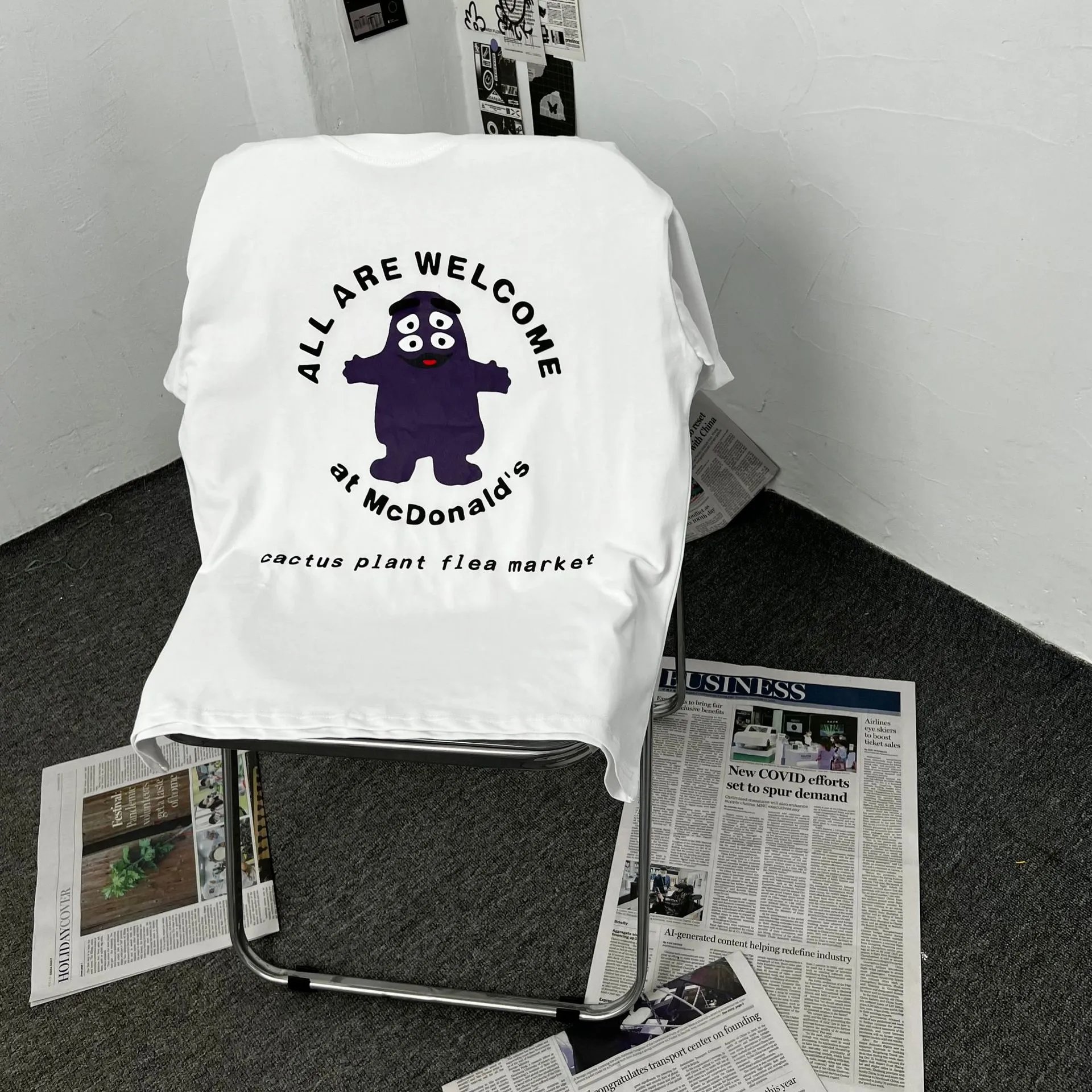 High Street Cotton Tee Snow White - Gallery Image 3 - Detailed View