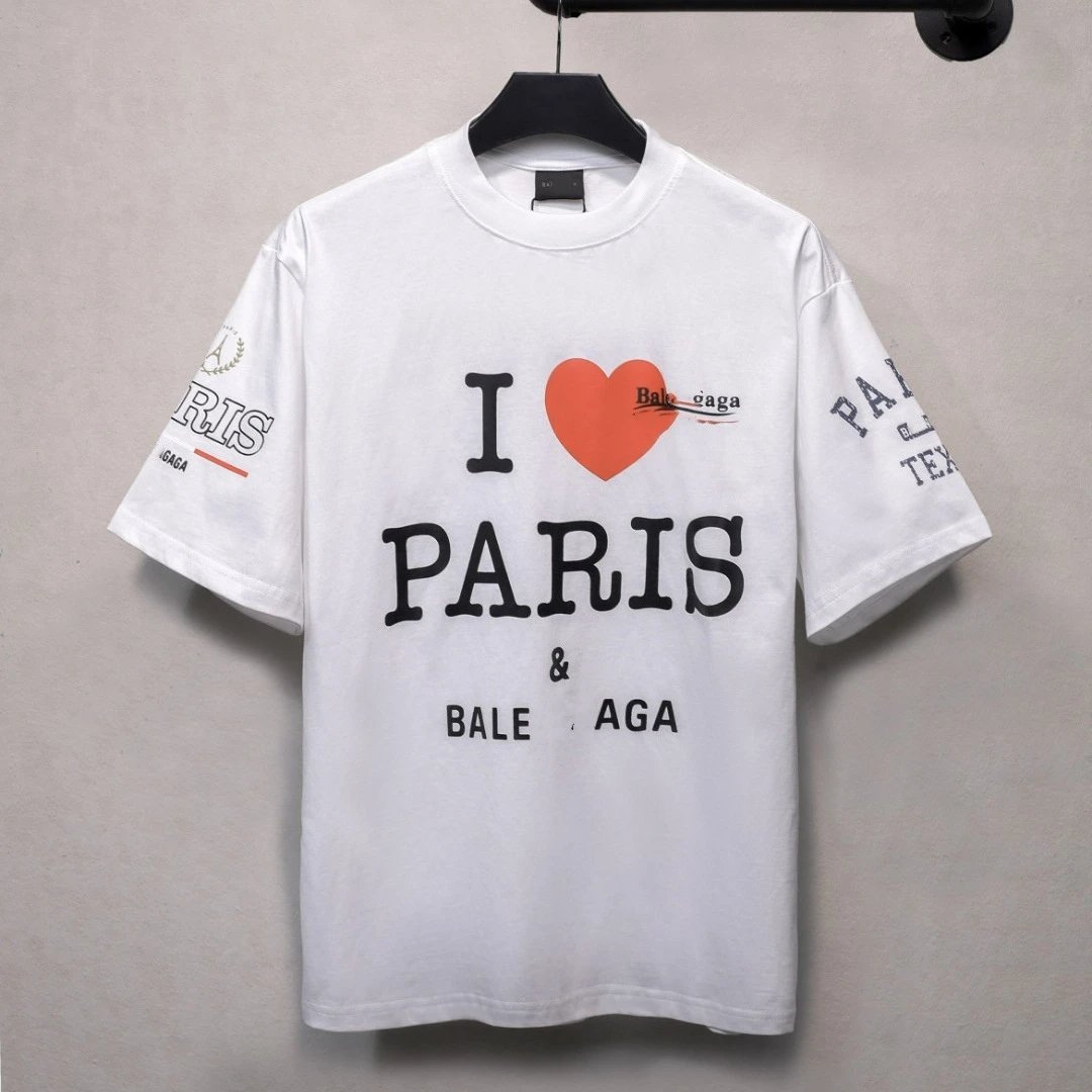Unisex Oversized "I ❤️ Paris" Graphic Tee, Soft Cotton, Onyx - Gallery Image 3 - Detailed View