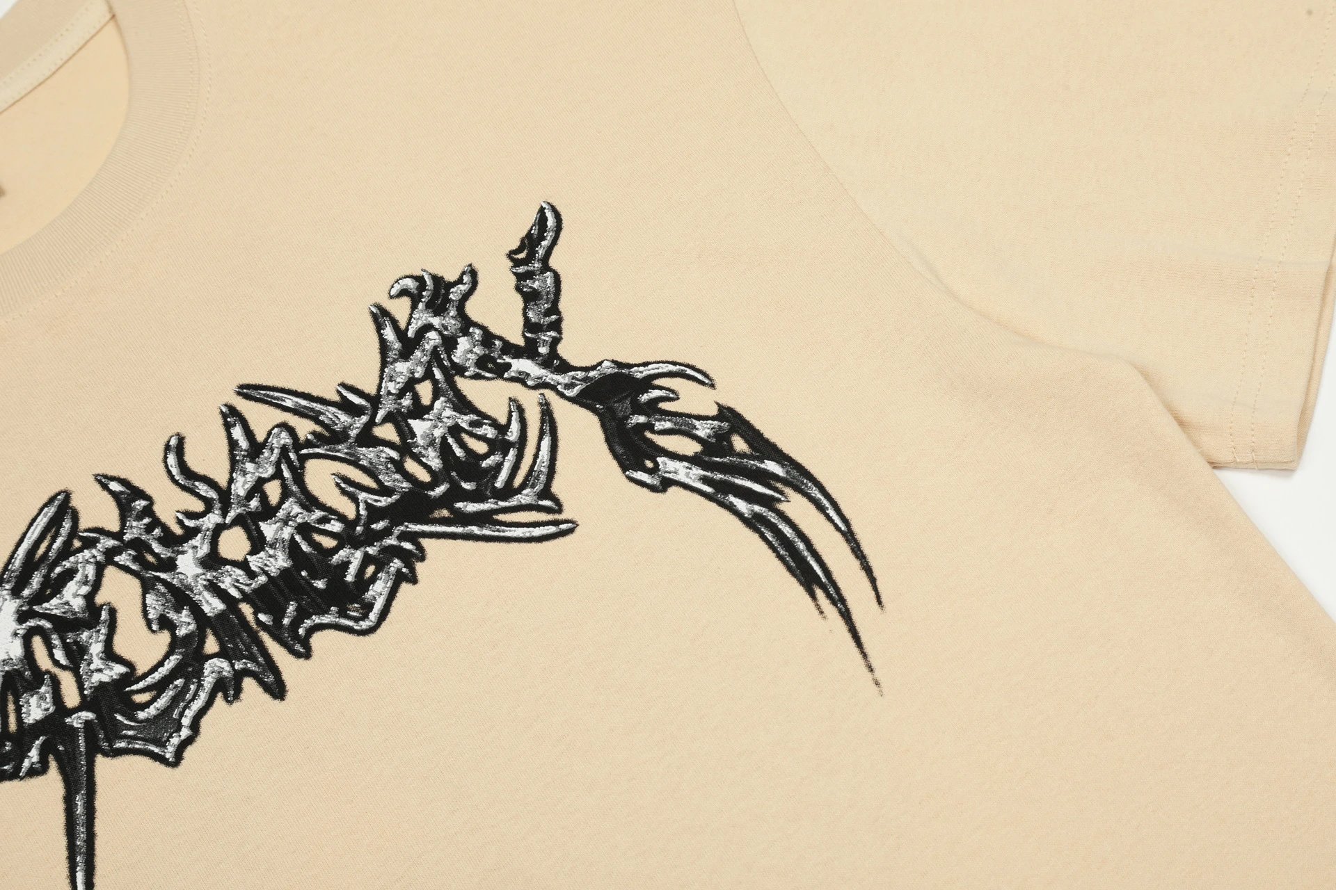 Streetwear Skull Graphic Tee Sandstone - Gallery Image 9 - Detailed View