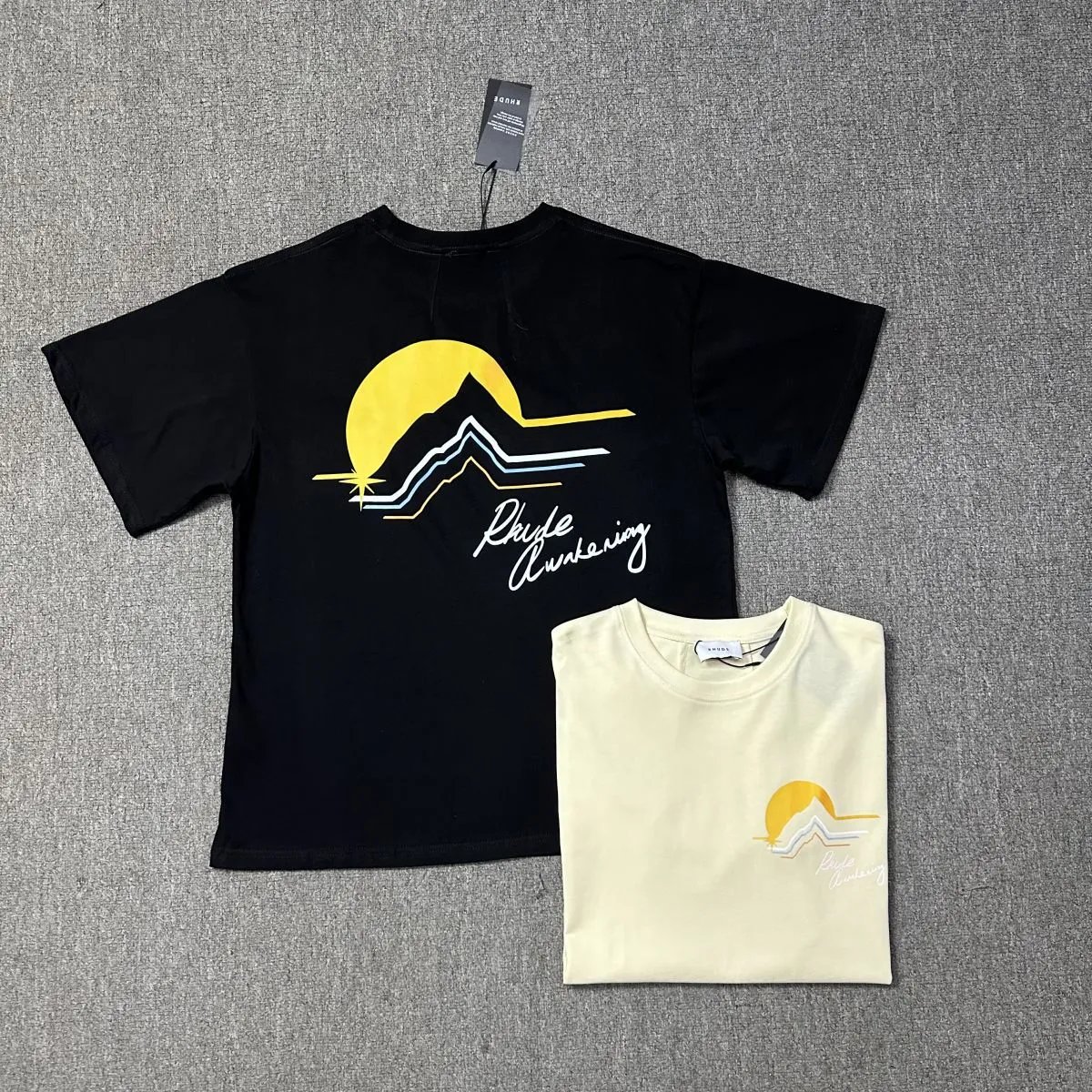 Rhude T-shirt Artistic Black - Gallery Image 12 - Detailed View