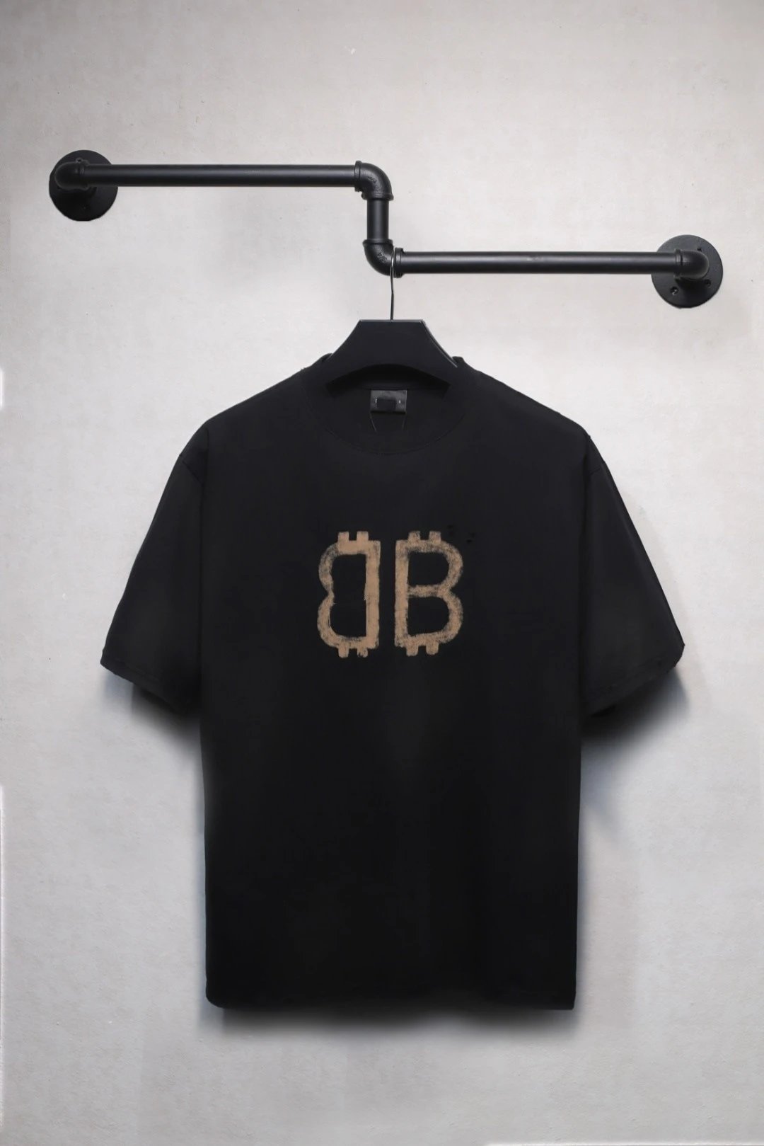 Distressed Graphic Cotton Tee, Unisex Onyx - Balenciaga - Cnfans - $33.23