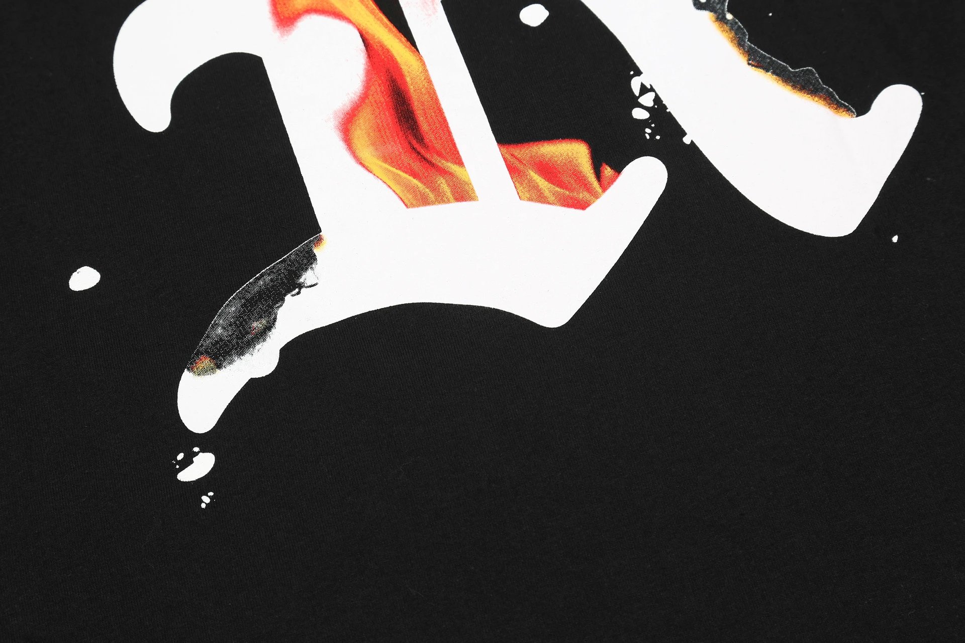 Streetwear Flame Letter Burning Tee Black - Gallery Image 9 - Detailed View