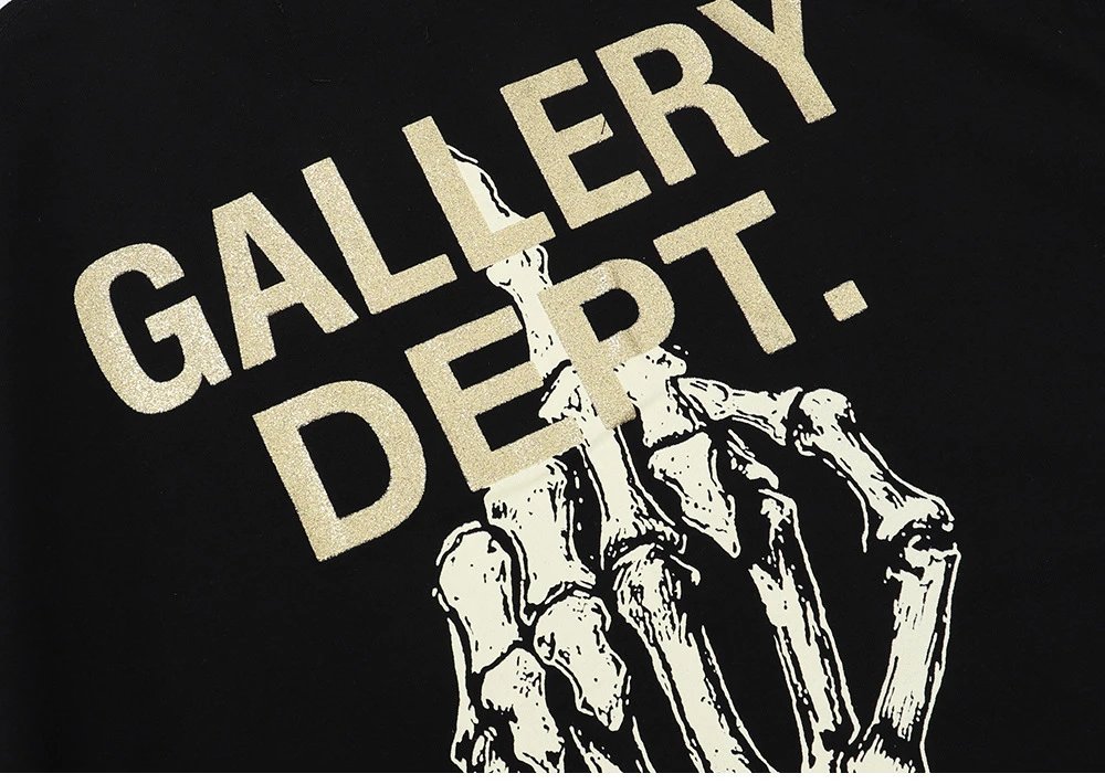 Gallery Dept Skull Hand Gold Tee Black - Gallery Image 9 - Detailed View