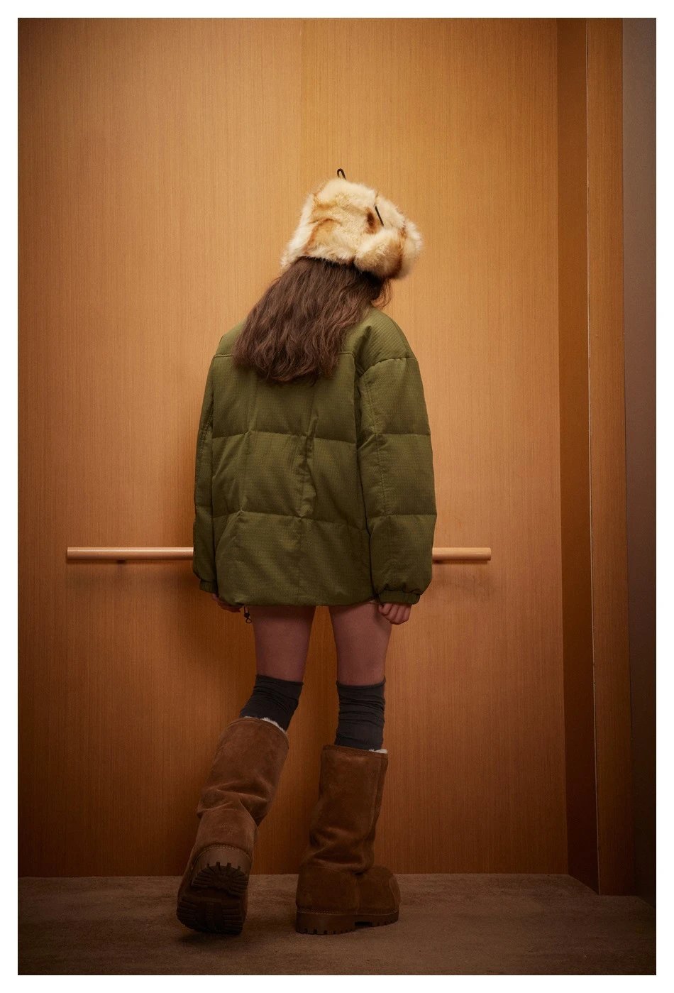 Retro Loose Unisex Down Puffer Jacket, Stand Collar, Olive Green - Gallery Image 3 - Detailed View