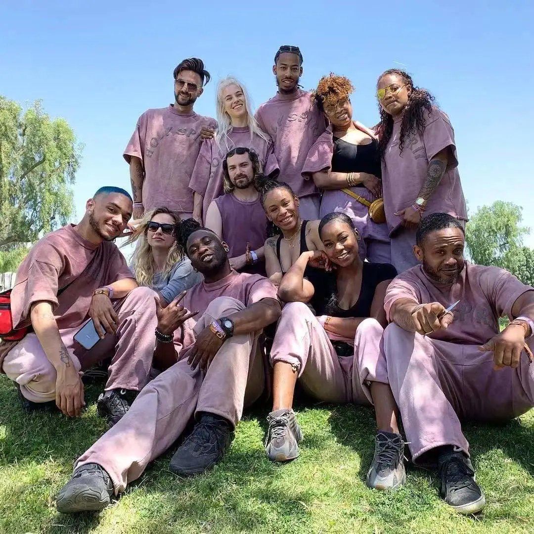 Vintage Letter Tee Rosewood - Gallery Image 6 - Detailed View